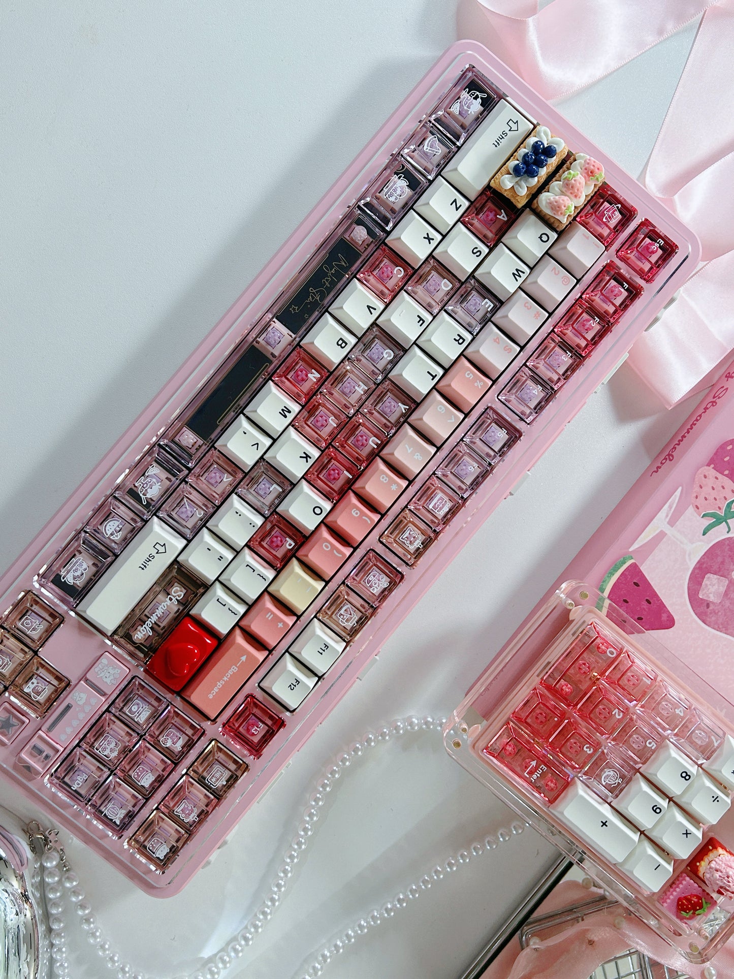 ONLY 1 Instock Prebuilt Aluminum Customized Mechanical Keyboard Polaris80 Pink （notincluding the KiiBOOM number pad/lace strip/artisan keys）