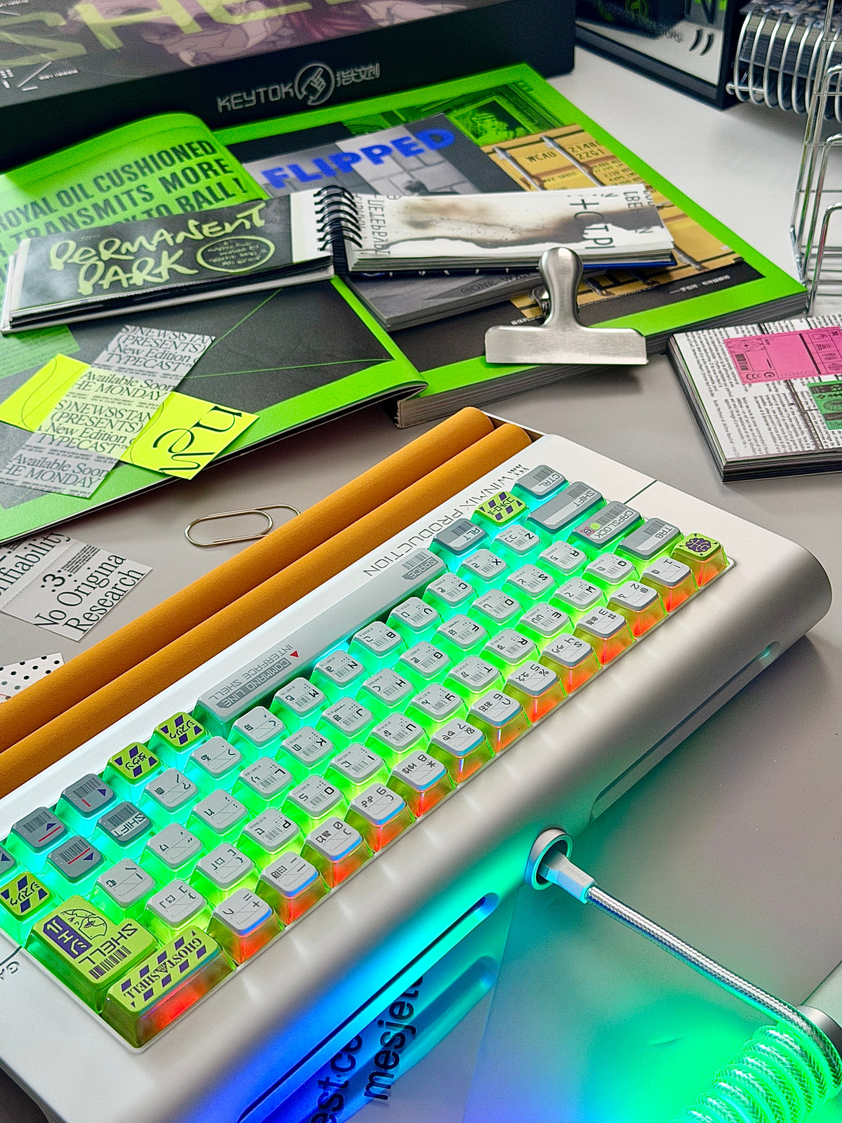 ONLY 1 Instock Prebuilt Aluminum Custom Mechanical Keyboard Ganzo60 Set  | Wireless | Backlit