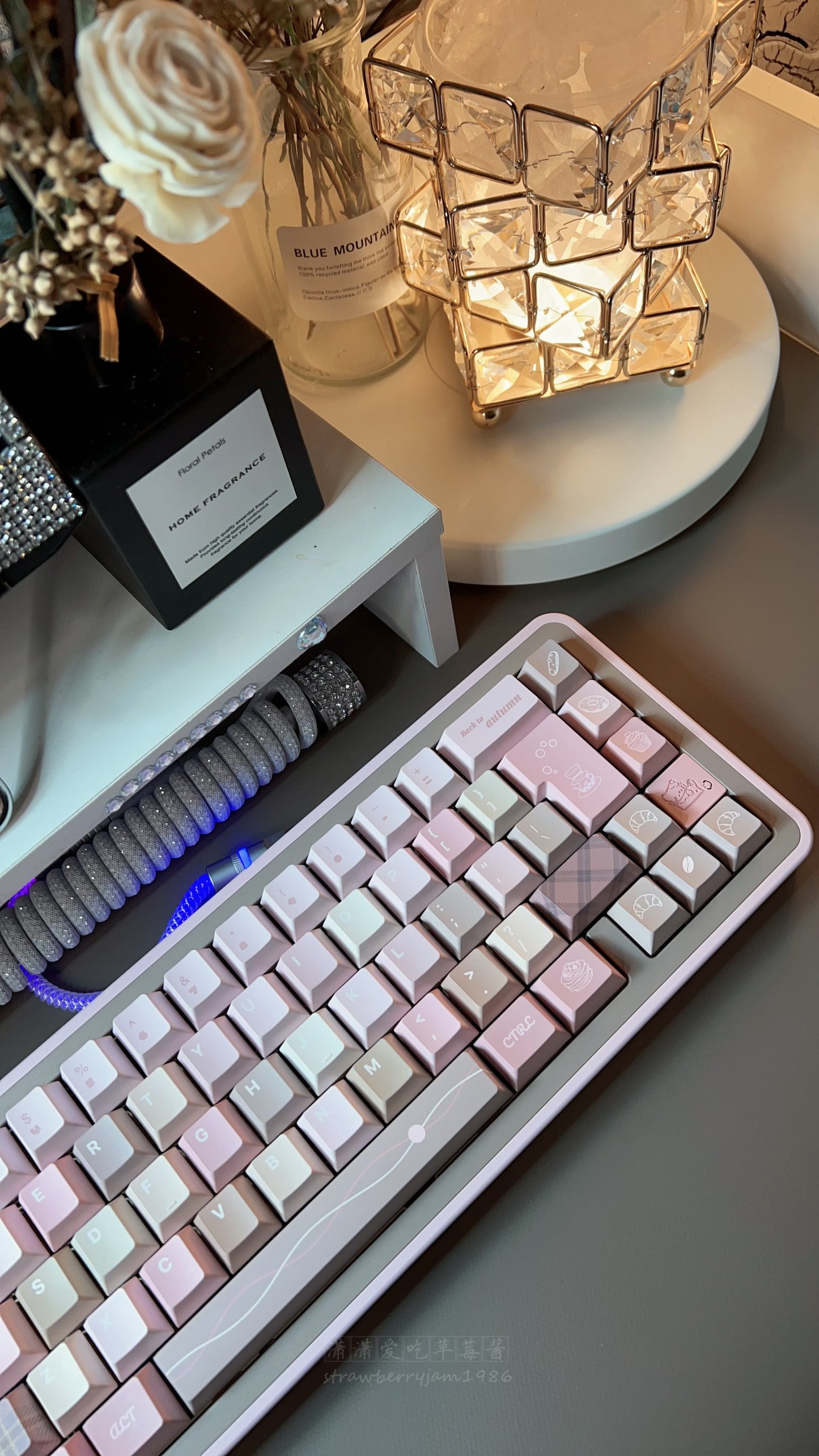 【Preorder】Prebuilt Lucky67 Pink Brown Aluminum Customized Mechanical Keyboard