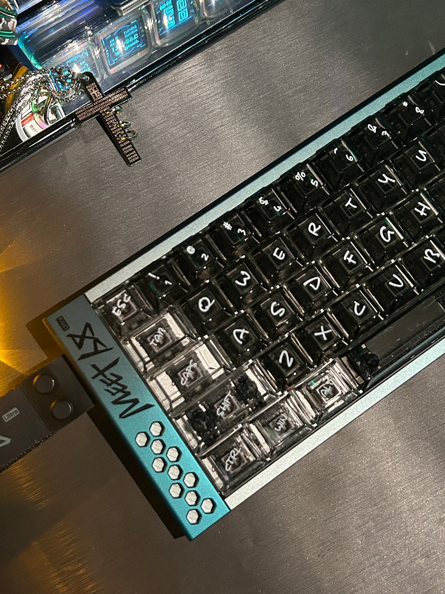 Unboxing For SALEs Meet68 Prebuilt Aurora Green Aluminum Custom Gaming Keyboard + GravaStar UFO Magnetic Switch + Keytok Snake Bell Keycap Set