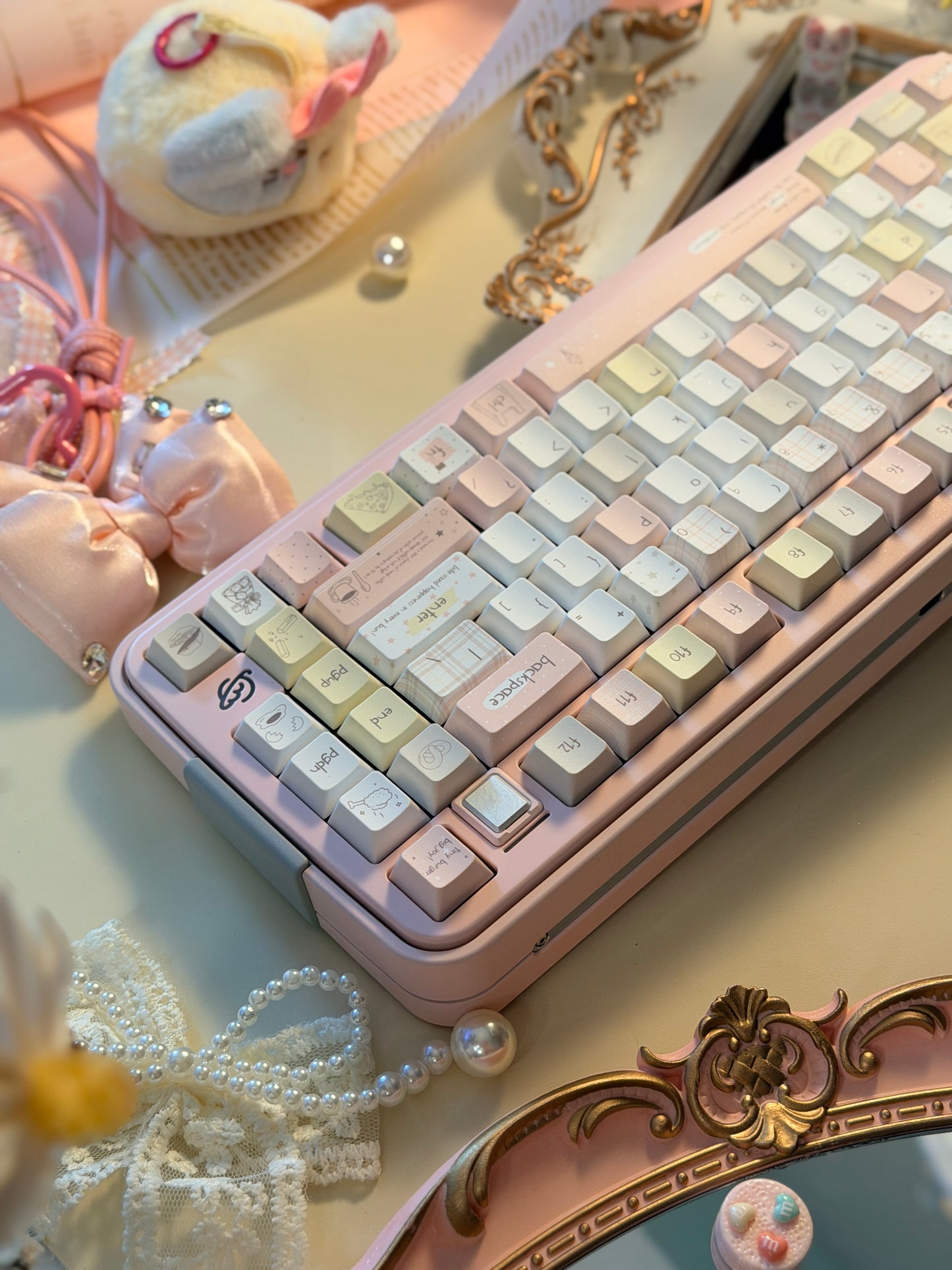 ONLY 1 Instock Prebuilt Aluminum Customized Mechanical Keyboard Bread75 Pale Pink Set