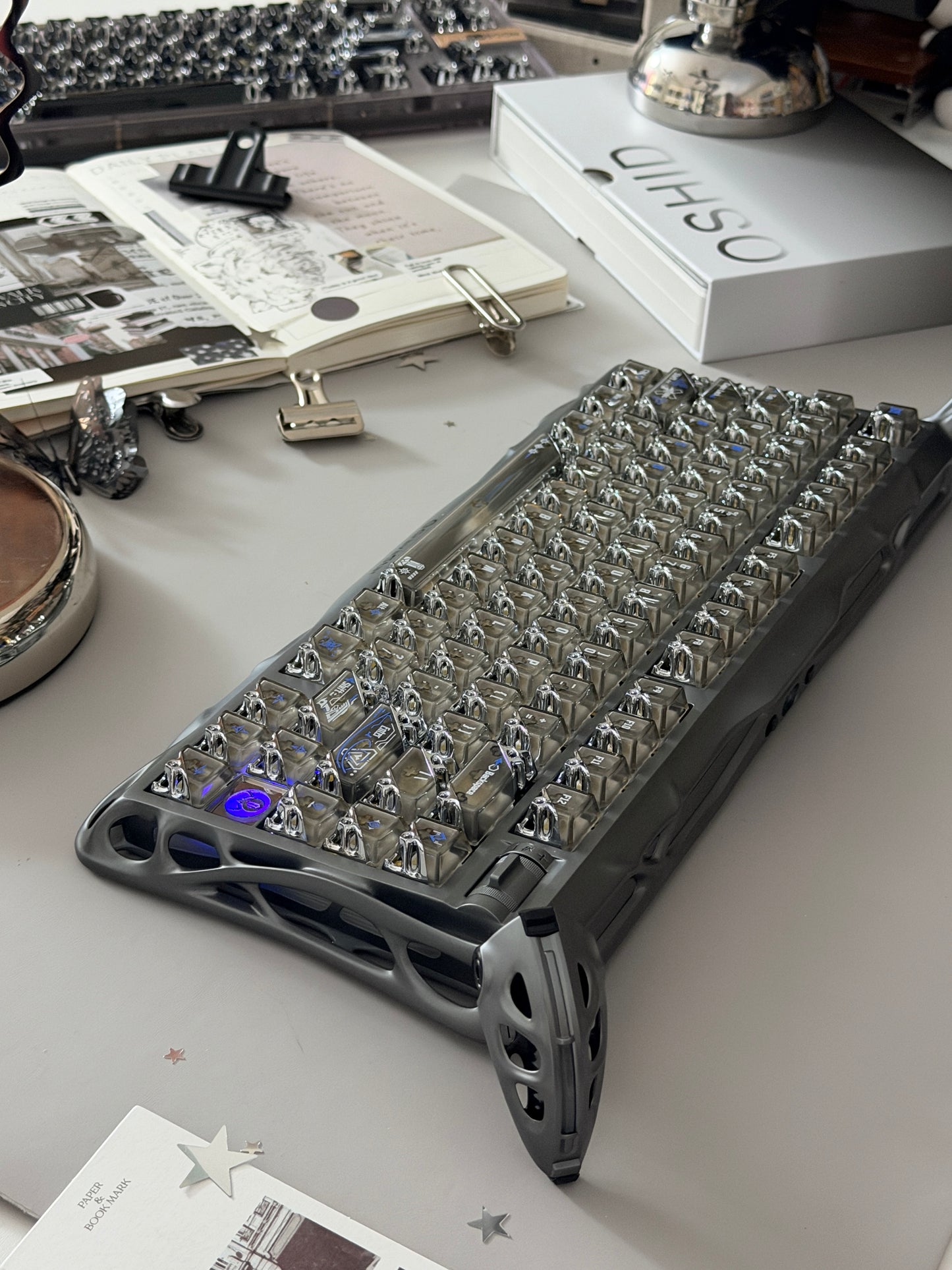 Unboxing Clearance ONLY 1 GravaStar Mercury K1 Pro - Interstellar Silver Mechanical Keyboard  & QUANTUM HONEYCOMB KEYCAPS