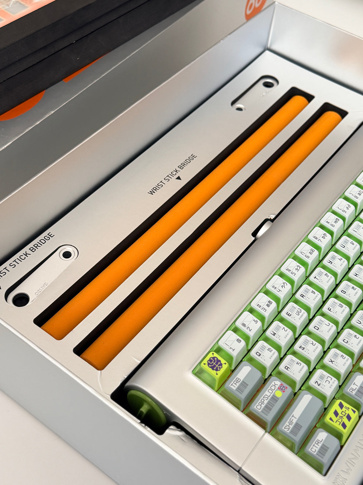ONLY 1 Instock Prebuilt Aluminum Custom Mechanical Keyboard Ganzo60 Set  | Wireless | Backlit