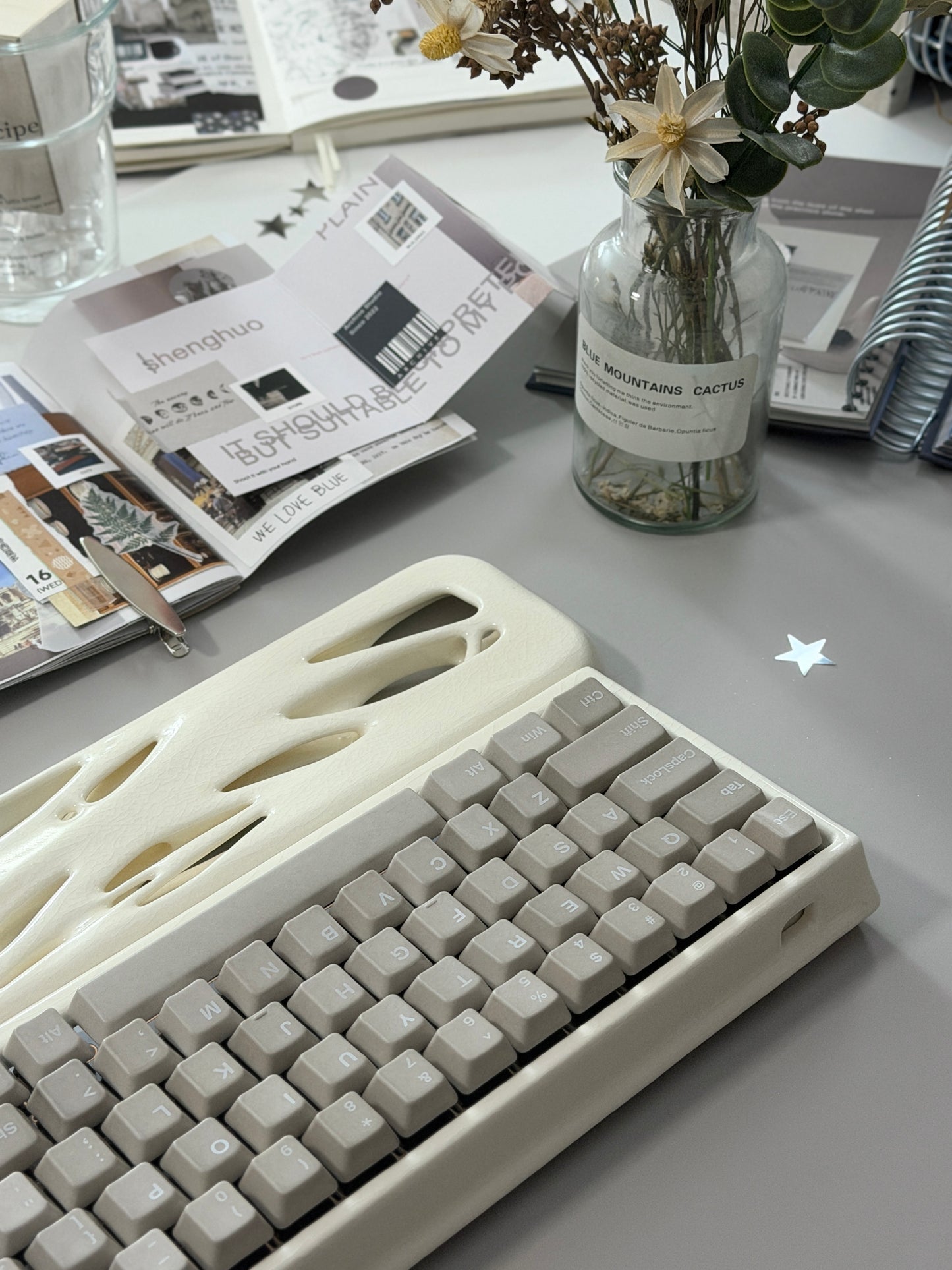 ONLY 1 Instock Full Prebuilt Peak 60 Ceramic Keyboard Case Kit White Crazed➕ Cerakey x Ellipsis Ceramic Wrist Rest ➕ Y3 Switches ➕ A & B SET-ALPHA PLUS-Matte V3 Greige With legends