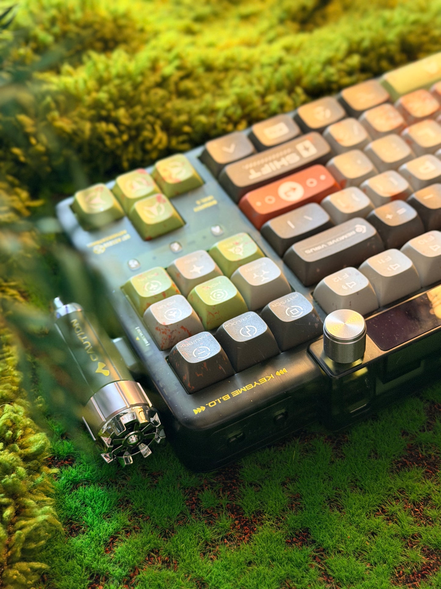 Unboxing Sample For Sale ONLY 1 Instock Keysme Lunar 01 Green Mechanical Keyboard- Ghost Ship
