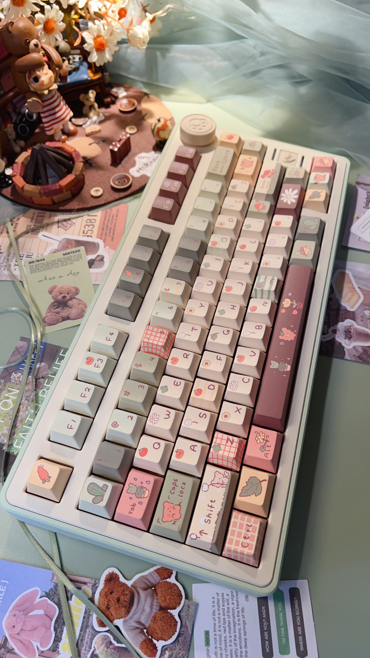 Preorder Prebuild Tn75 Pastel Green Beige Aluminum Customized Mechanical Keyboard