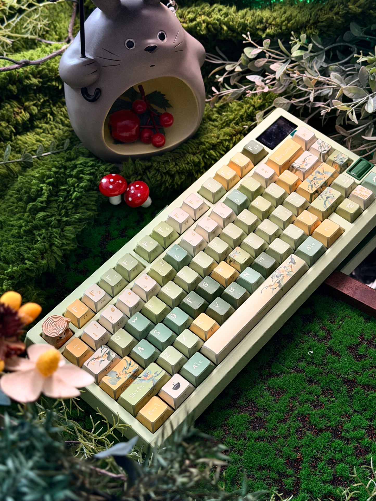 ONLY 1 Prebuilt Aluminum Customized Mechanical Keyboard Zoom75 TIGA Milky Green Tri-Mode Wireless Backlit ➕ URE Keycaps