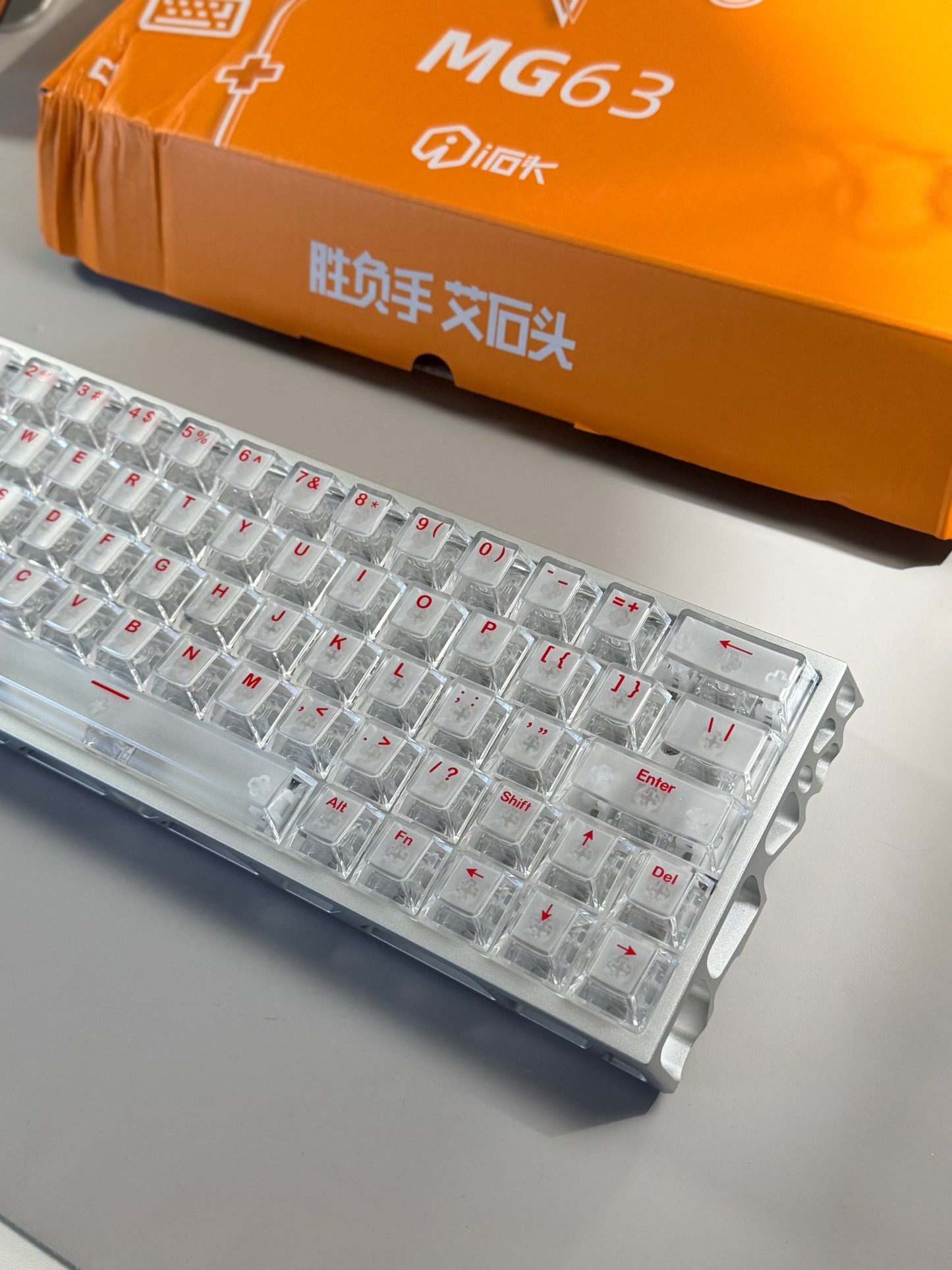 Unboxing Clearance ONLY 1 InstockI ROK Hollow Aluminum Silver MG63 Magnetic Gaming Mechanical Keyboard