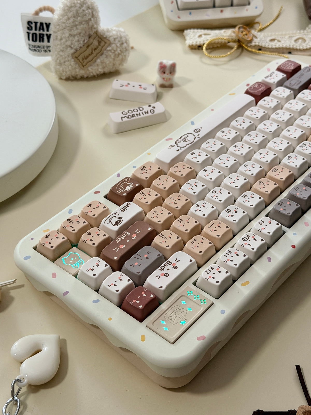 ONLY 1 Instock Prebuilt Aluminum Custom Mechanical Keyboard Cake75 Cream Milk Tea Sugar Sprinkle & Pad Set