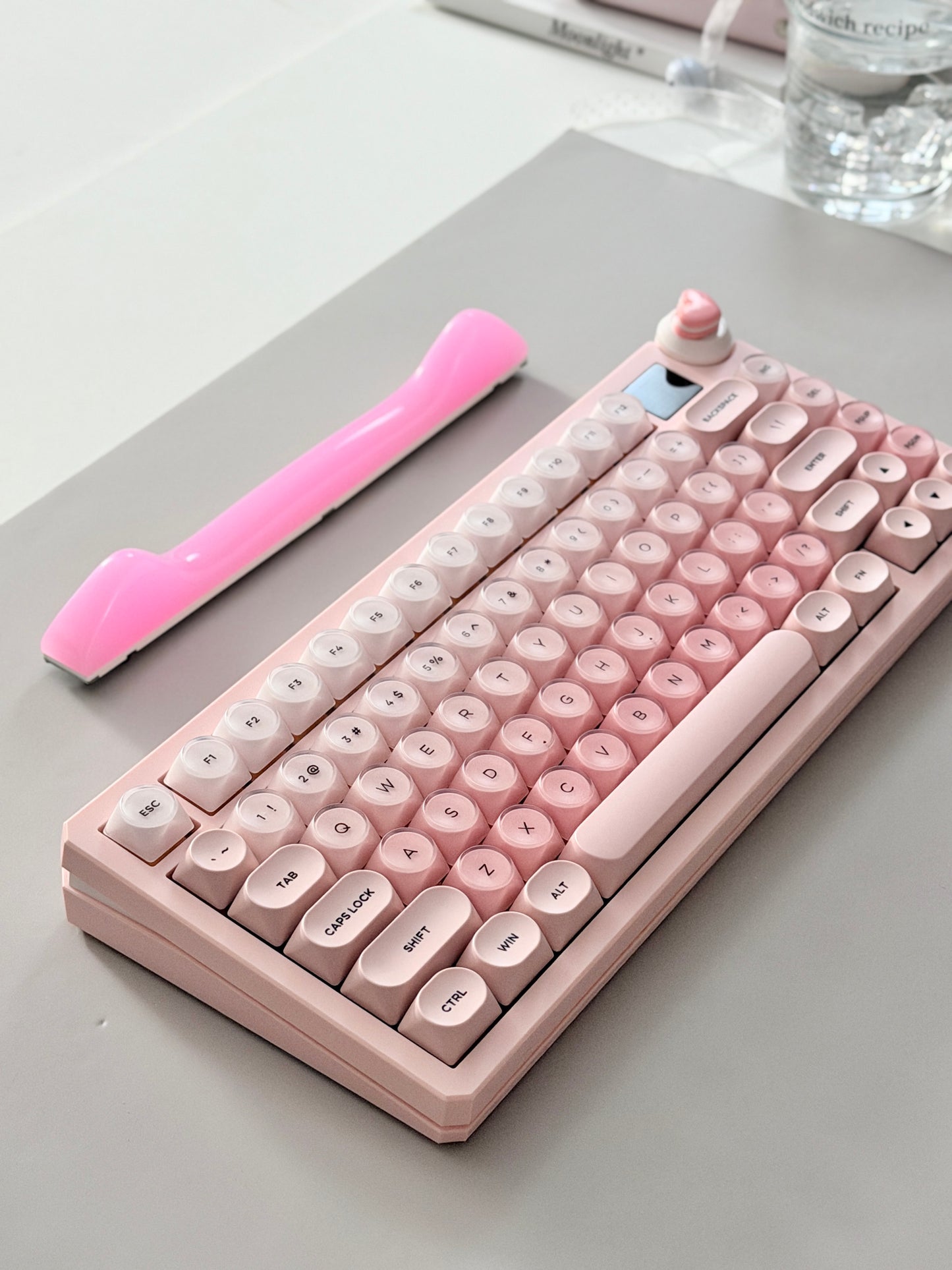 Unboxing Clearance ONLY 1 Instock WOMIER K80 MECHANICAL KEYBOARD With Cat Ear Light Box