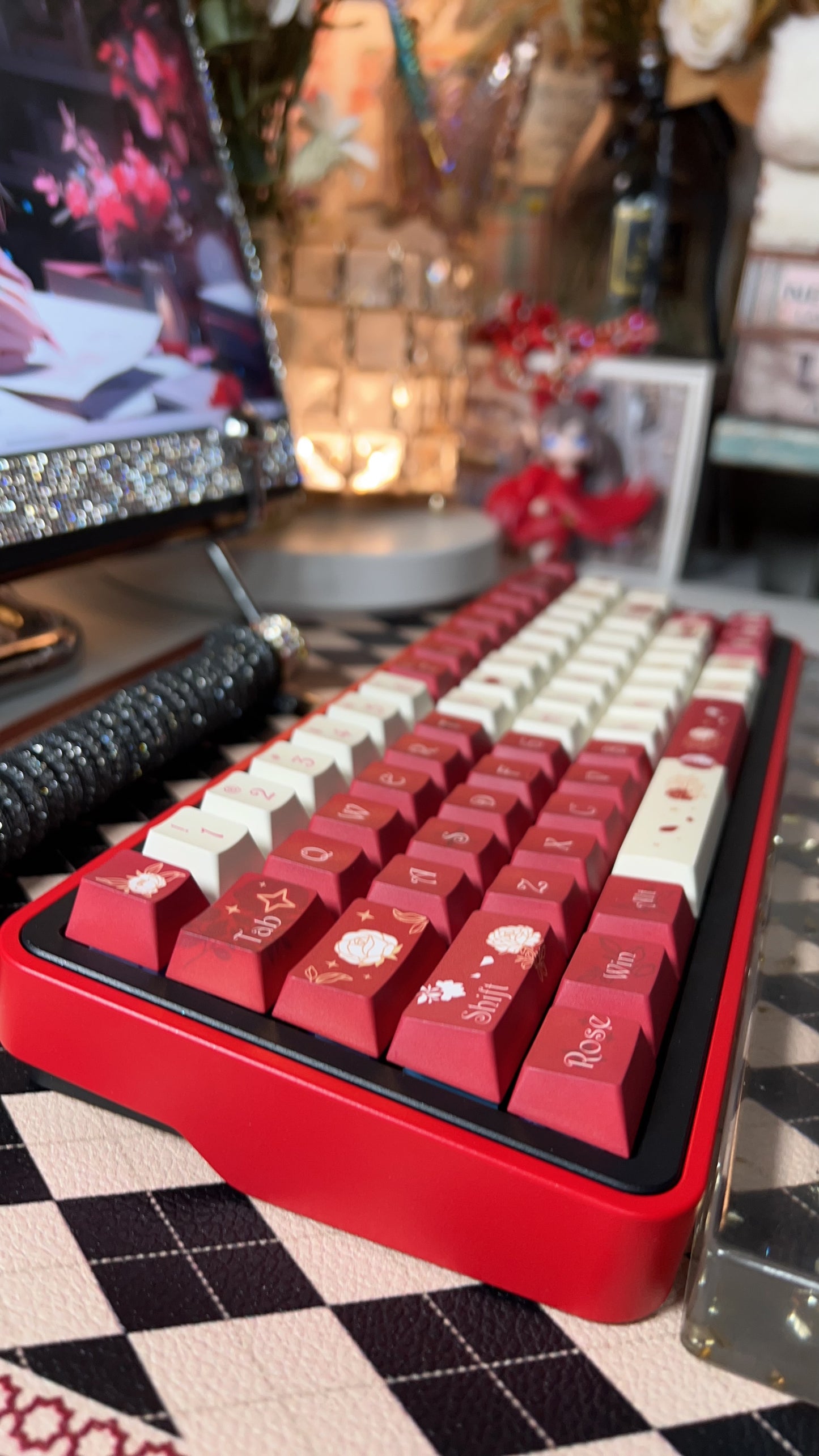 【Preorder】Prebuilt Aluminum Black Red Rose Customized Mechanical Keyboard