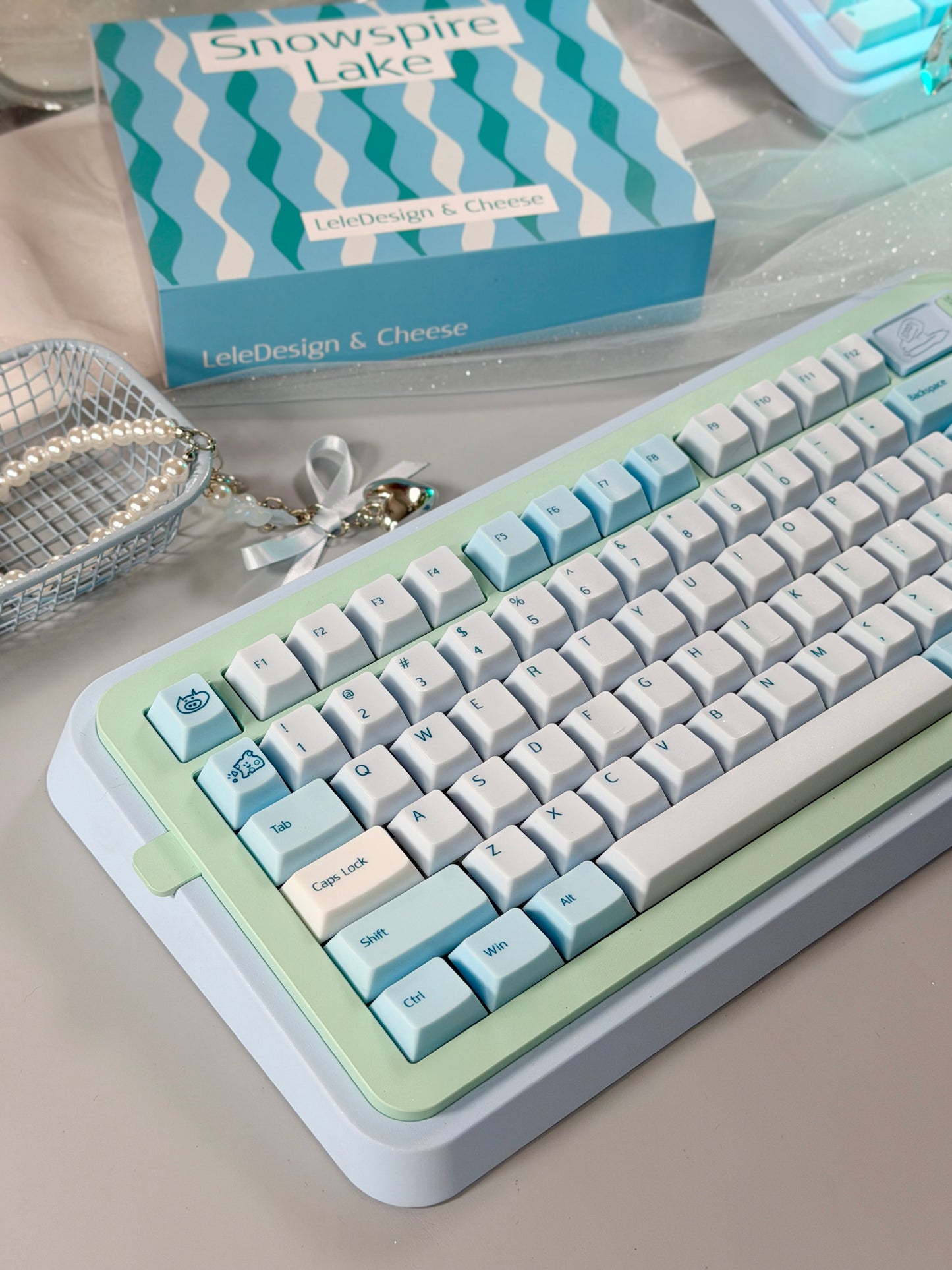ONLY 1 Instock Prebuilt Aluminum Customized Mechanical Keyboard Blue Green Soap75 ➕ Pad