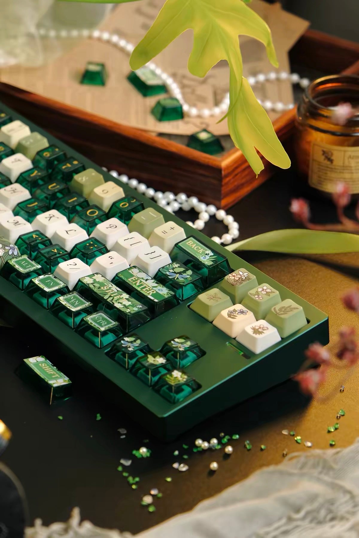 0298 Spring Flower Song | Green Clear PC Keycaps FC Profile – Dreamy Floral Transparent Keycap Set for Mechanical Keyboards