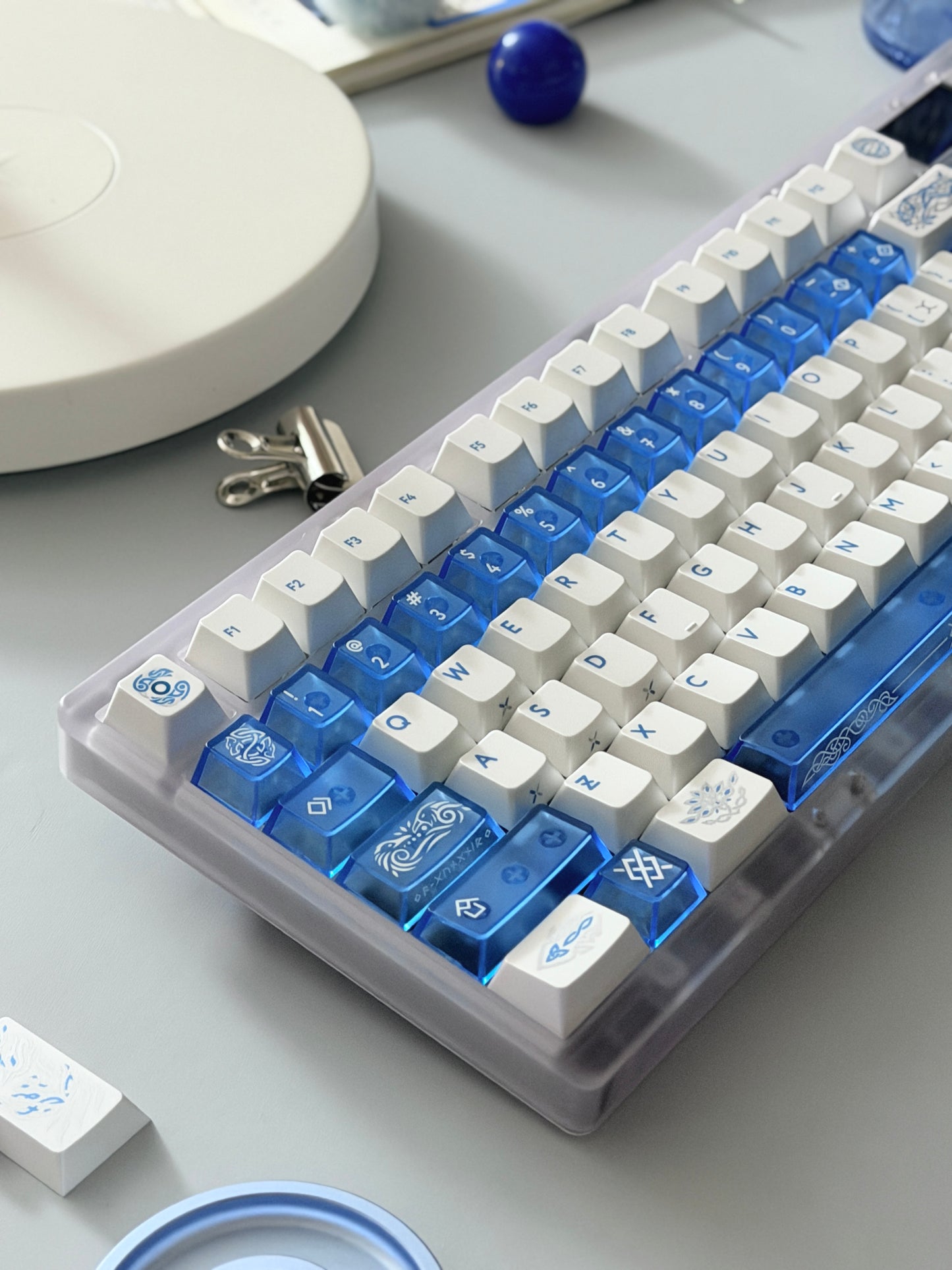 ONLY 1 Instock Prebuilt Custom Mechanical Keyboard ZOOM TKL DYNA Frosted Clear & XVX Eternity Keycaps & TTC Ice Silent Switch