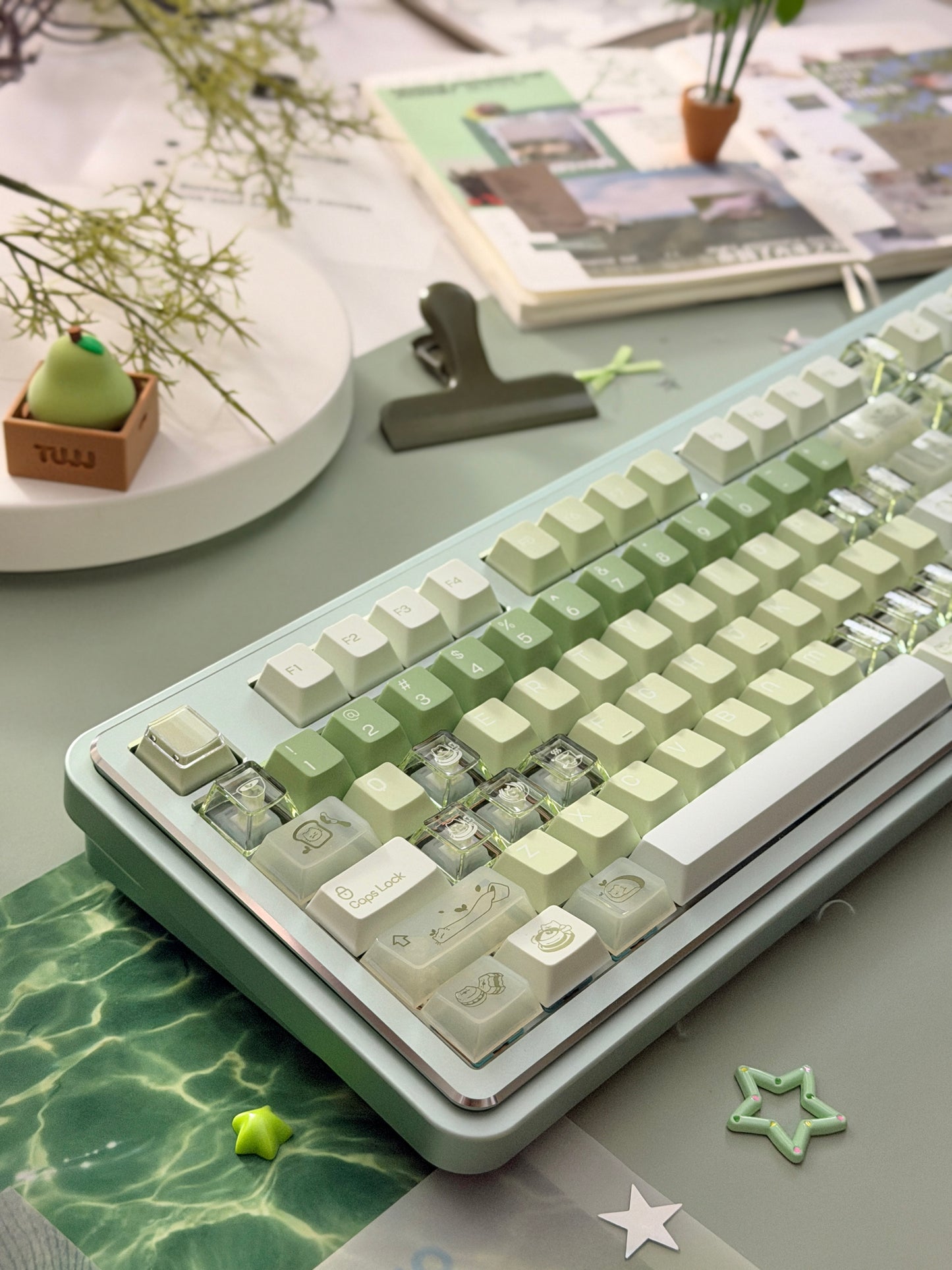 ONLY 1 Instock Prebuilt Aluminum Custom Mechanical Keyboard Story100 Anodized Green Wireless Set