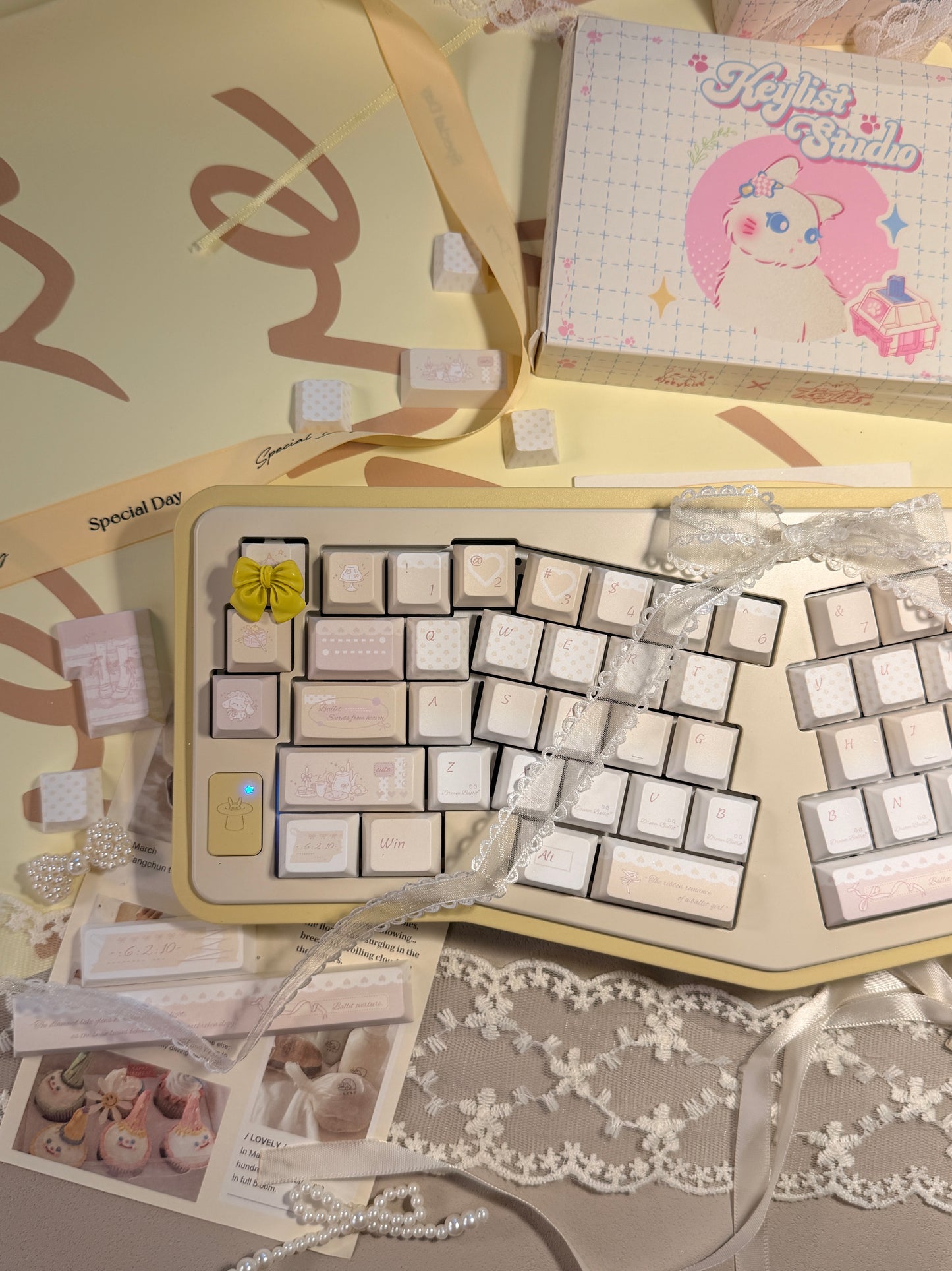 ONLY 1 INSTOCK Prebuilt Aluminum Customized Mechanical Keyboard Vlice Cream Yellow Ergonomic Set