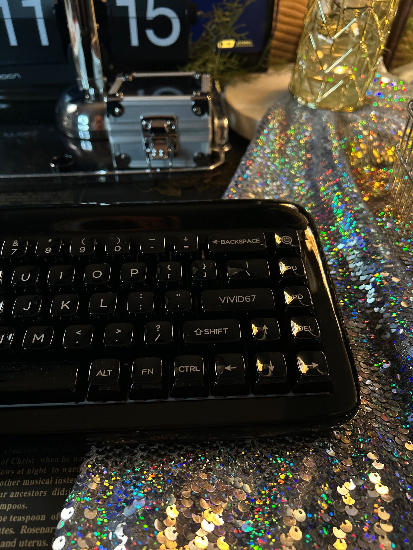 Unboxing Clearance ONLY 1 CoolKiller Raven Black Vivid67 Aluminum Mechanical Keyboard