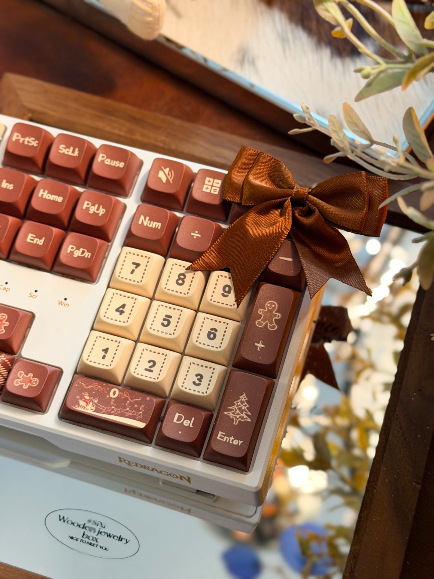 Unboxing Clearance Redragon TRUNDLE K668 (Xmas Edition) RGB Full Size Gaming Mechanical Keyboard