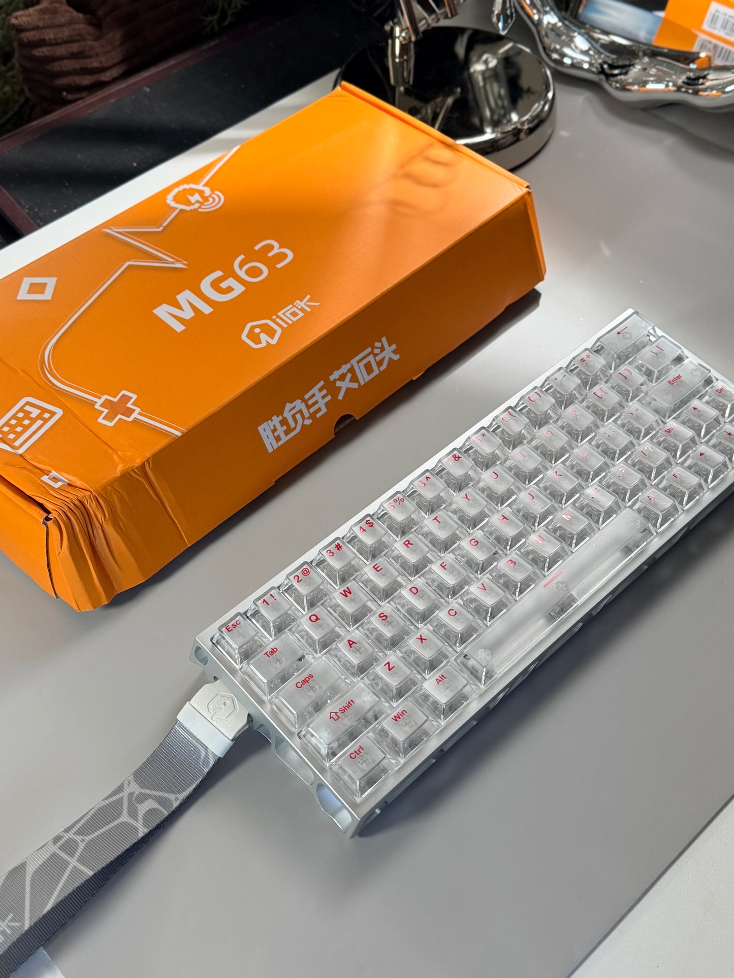 Unboxing Clearance ONLY 1 InstockI ROK Hollow Aluminum Silver MG63 Magnetic Gaming Mechanical Keyboard