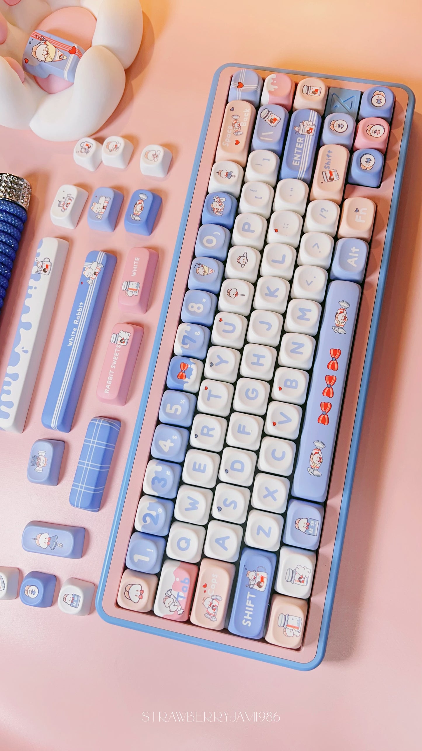 【Only 1 In-stock】Prebuilt BUFF65 Blue Pink Bunny Aluminum Customized Mechanical Keyboard