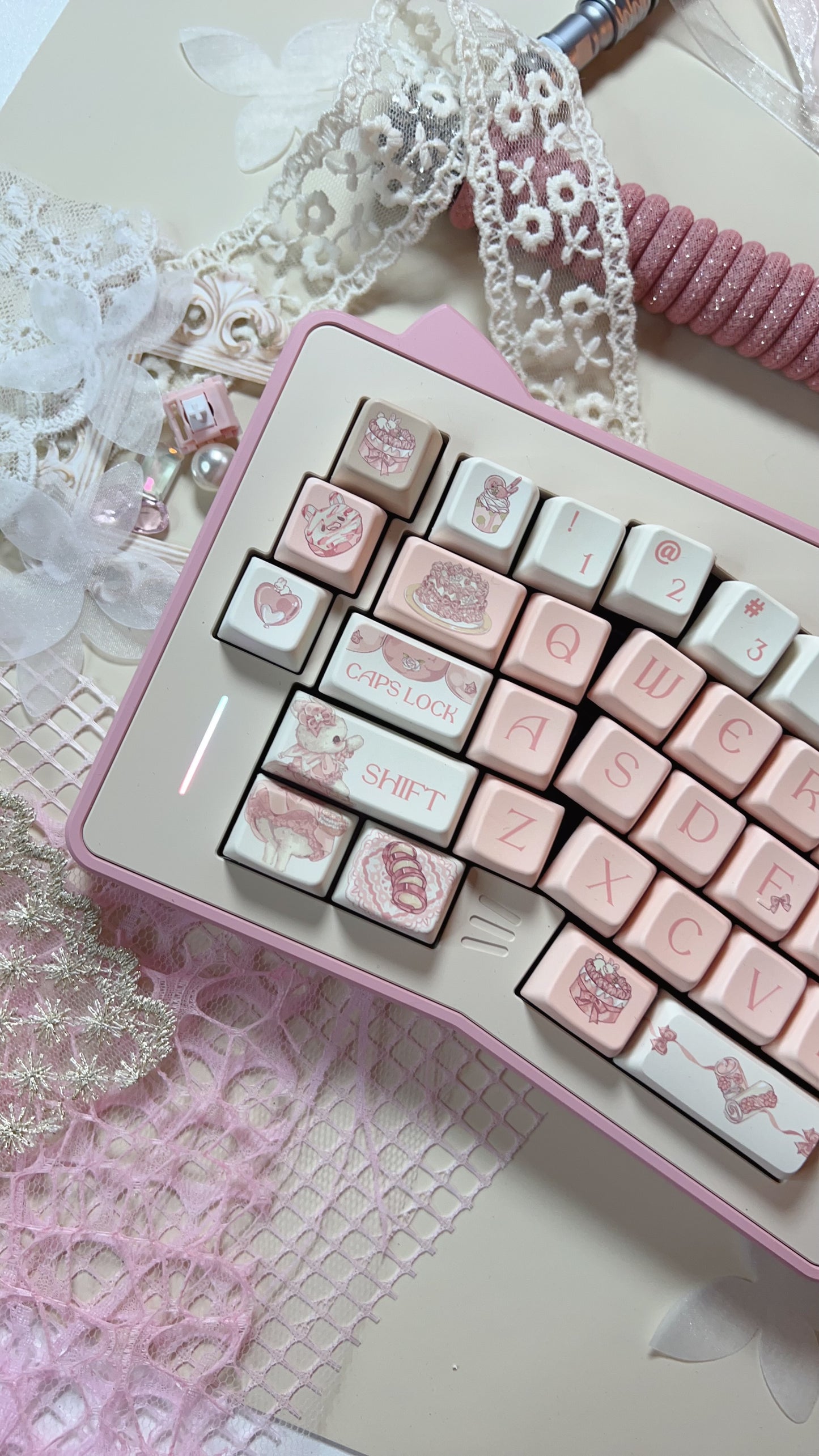 【Preorder】Prebuilt Kitten Alice Pink Beige Aluminum Customized Mechanical Keyboard