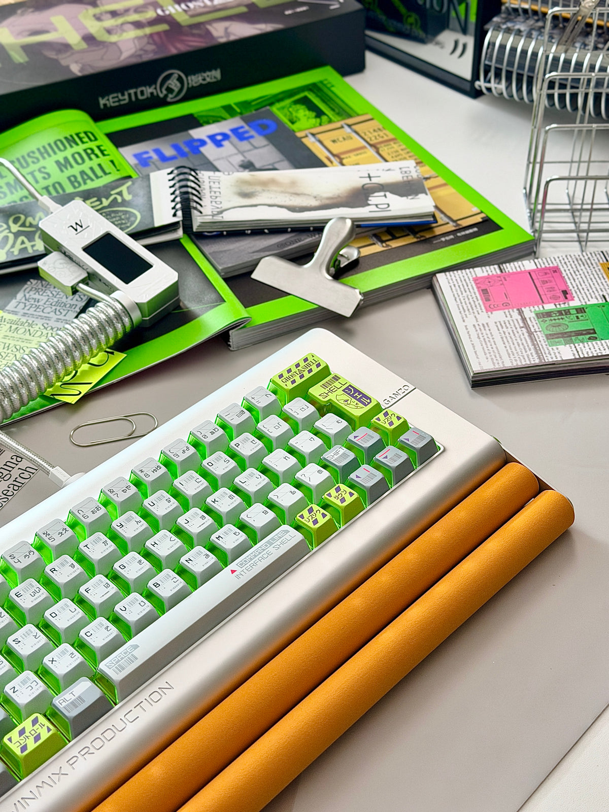 ONLY 1 Instock Prebuilt Aluminum Custom Mechanical Keyboard Ganzo60 Set  | Wireless | Backlit