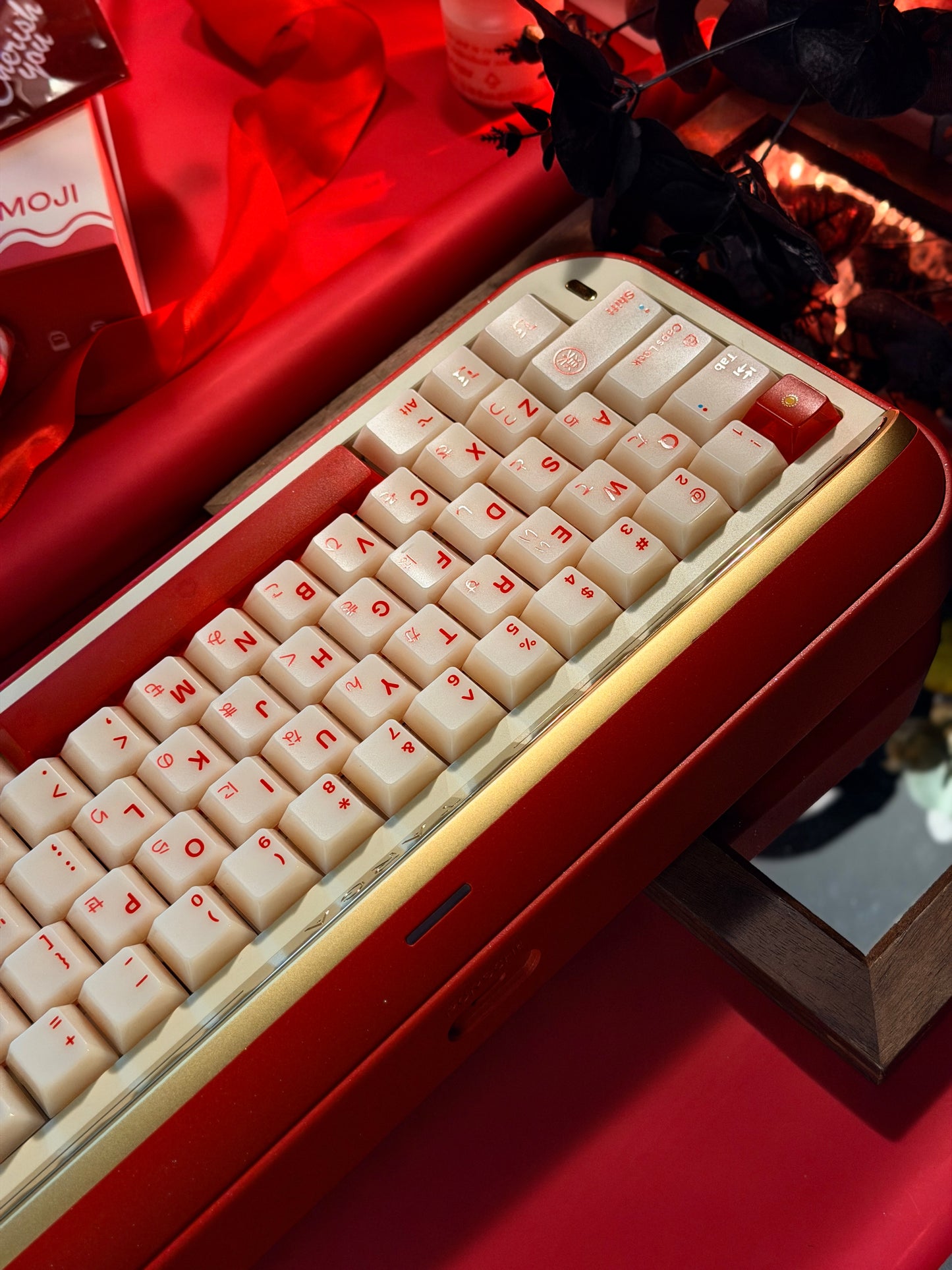 ONLY 1 Instock Prebuilt Aluminum Custom Mechanical Keyboard Targa65 Red Gold Set