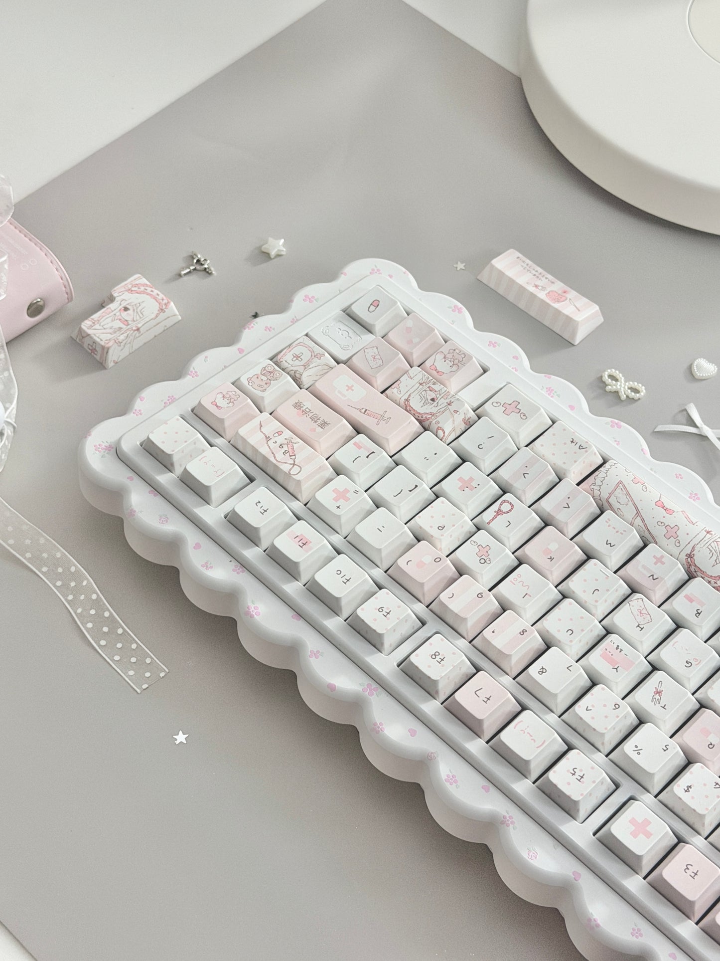 ONLY 1 Instock Prebuilt Aluminum Customized Mechanical Keyboard Cookies75 White Floral Set