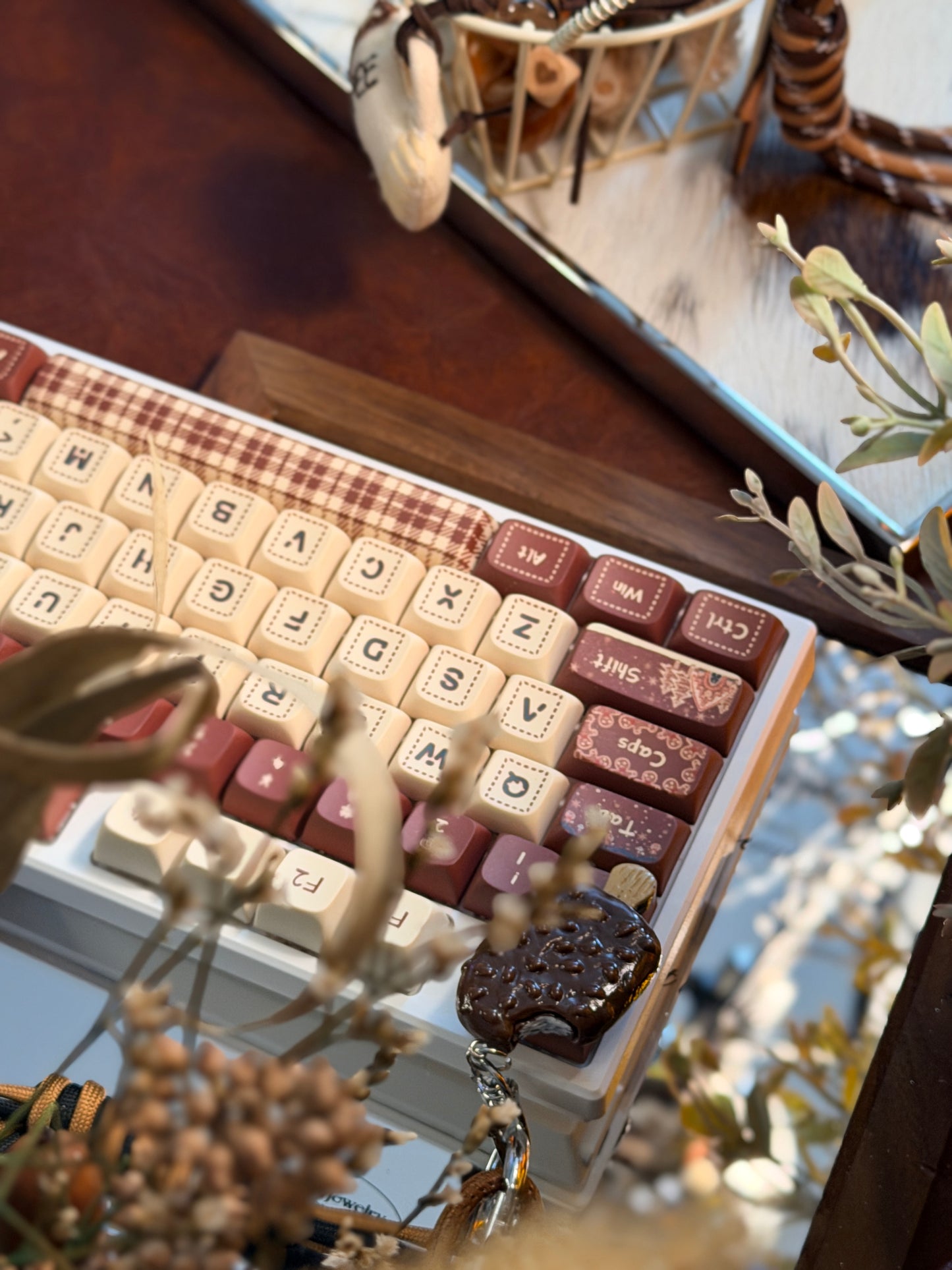 Unboxing Clearance Redragon TRUNDLE K668 (Xmas Edition) RGB Full Size Gaming Mechanical Keyboard