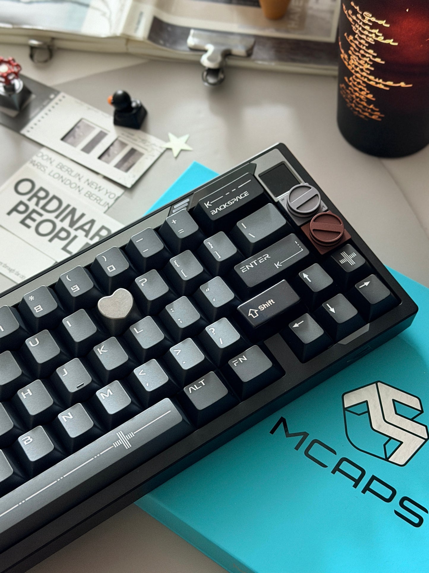 ONLY 1 Prebuilt Aluminum Custom Mechanical Keyboard Wuque Paper65 PRISM BLACK ➕ MCAPS Metal Keycap
