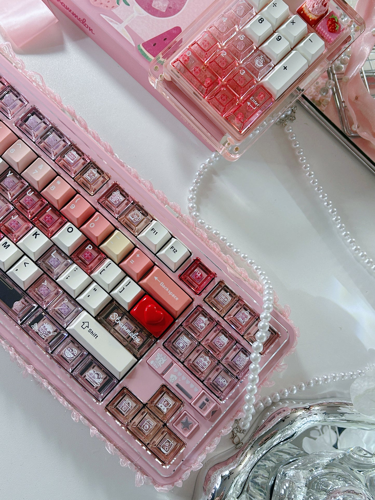 ONLY 1 Instock Prebuilt Aluminum Customized Mechanical Keyboard Polaris80 Pink （notincluding the KiiBOOM number pad/lace strip/artisan keys）
