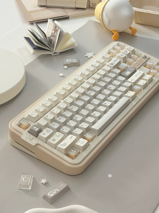 ONLY 1 Prebuilt Aluminum Customized Mechanical Keyboard Cocomi80 Milk Tea Set & Sticky Notes Keycaps & Mango Pudding Switch