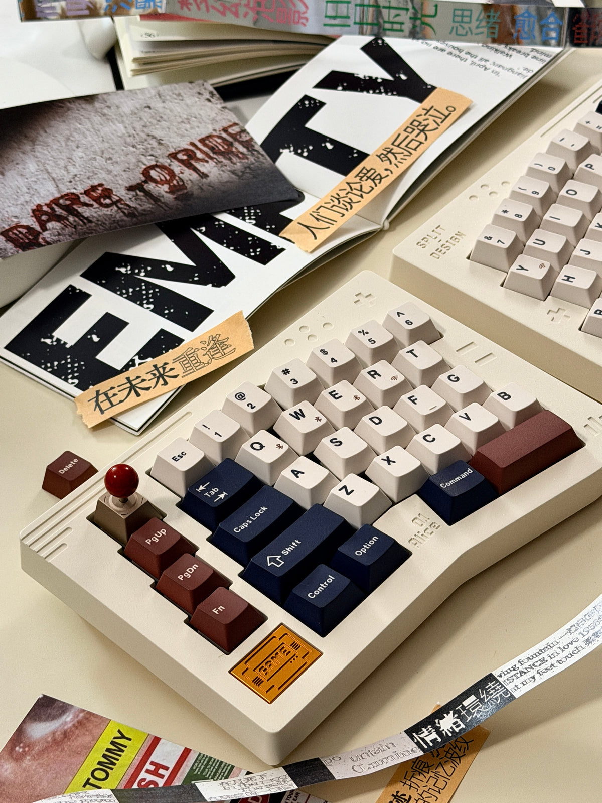 Unboxing Clearance ONLY 1 Instock Keychron Launches Z11 Ultra 8K Alice Split Mechanical Keyboard Retro Cream White | Wireless | Backlit | Ergonomic
