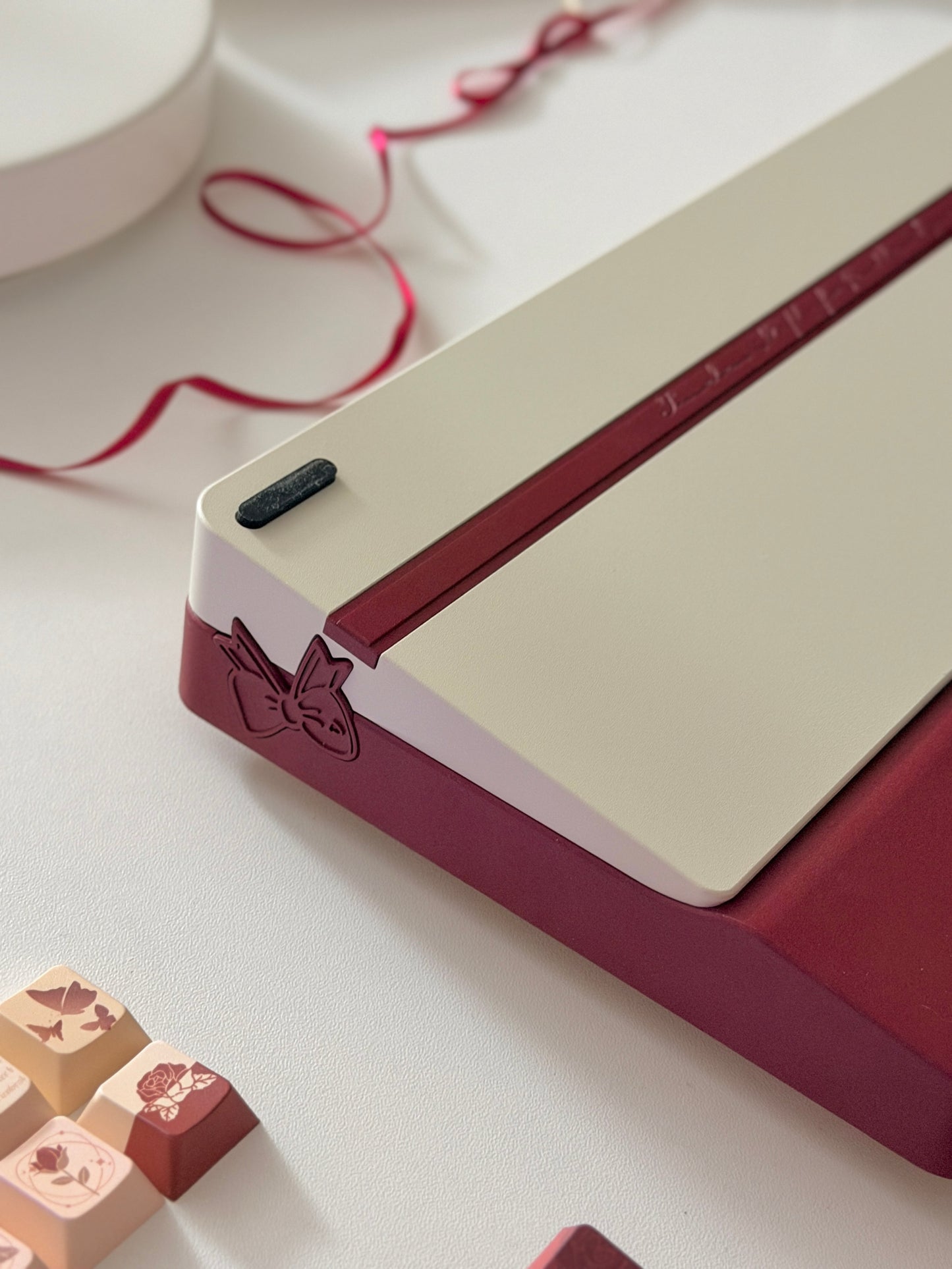 ONLY 1 Instock Red Velvet Gift80 Prebuilt Aluminum Custom Mechanical Keyboard