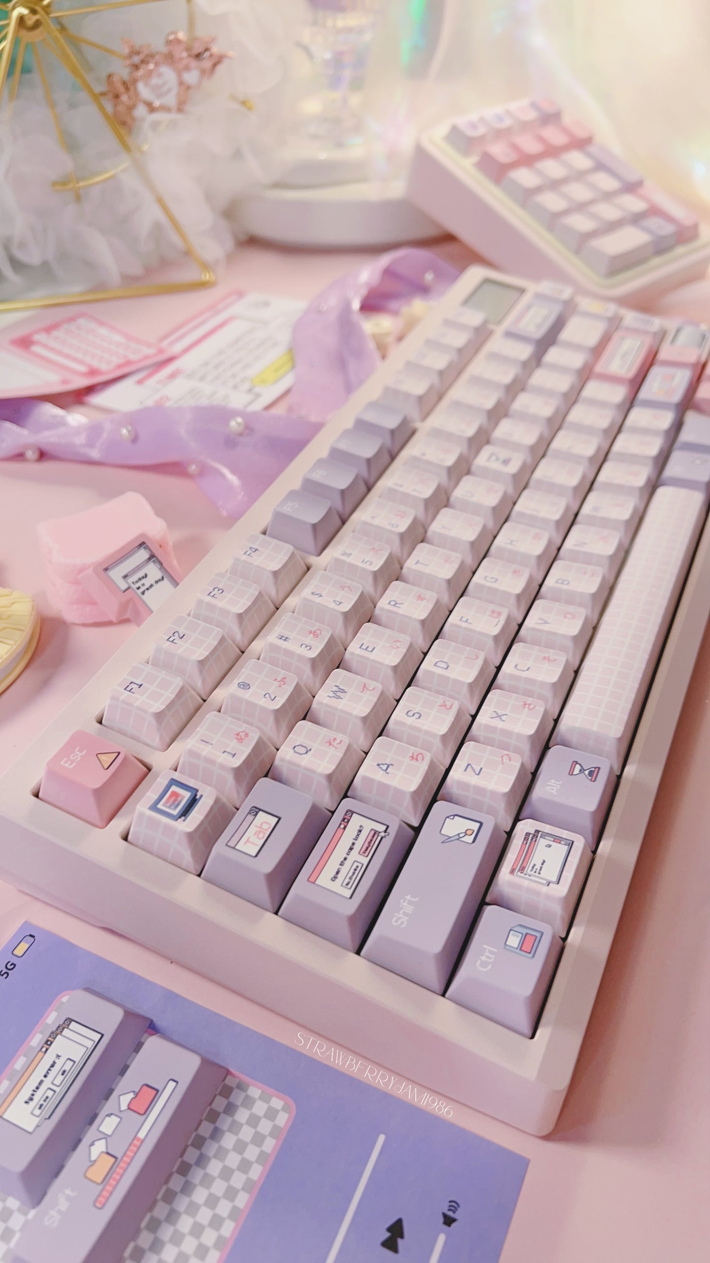 112 mocoo Purple Pink Floating Window y2k keycap