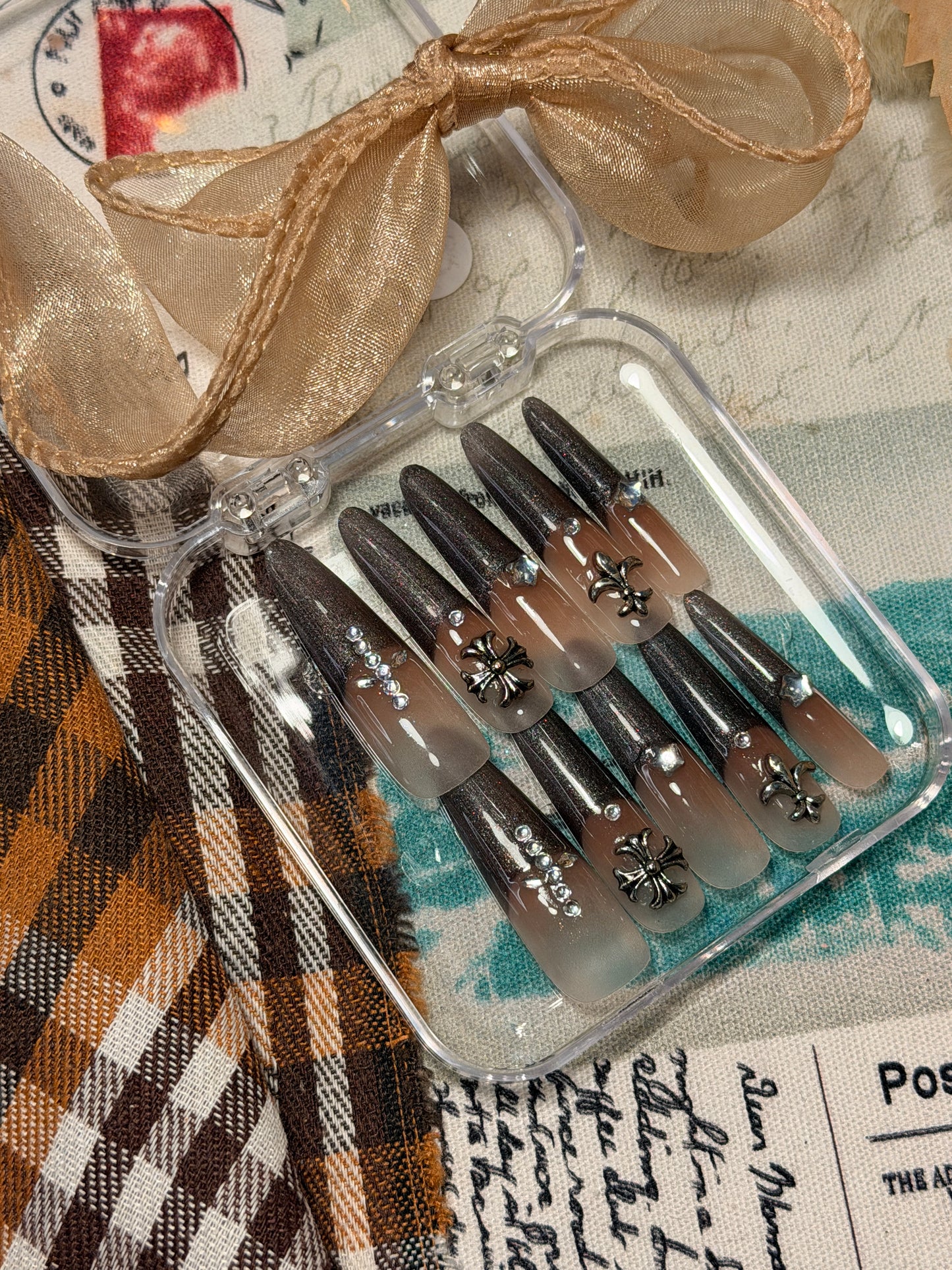 ONLY 1 Instock Designer False Nails Chrome Hearts Smoky Coffee Fine Shimmer French Style Long Press-On Nails(#889）