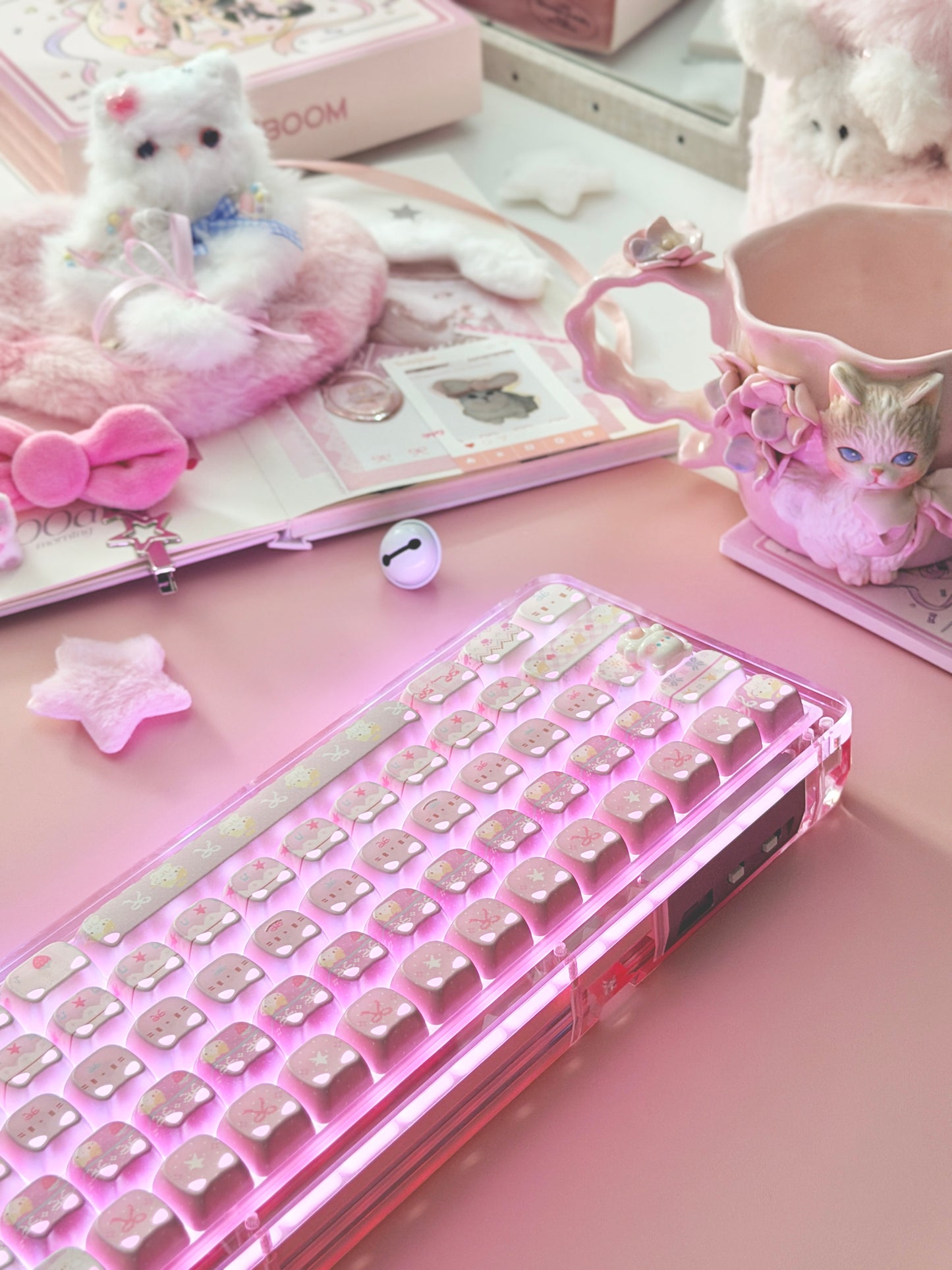 Unboxing Clearance ONLY 1 KiiBOOM Phantom 68 Pink Crystal Gasket-Mounted Mechanical Keyboard & KiiBOOM Pink Meow Keycap Set