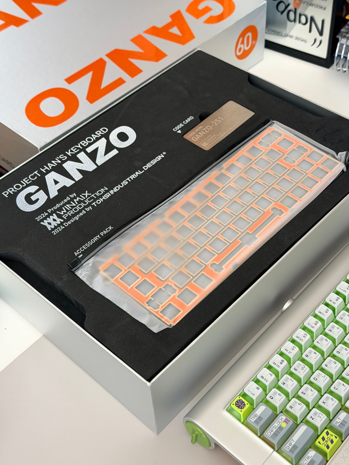 ONLY 1 Instock Prebuilt Aluminum Custom Mechanical Keyboard Ganzo60 Set  | Wireless | Backlit