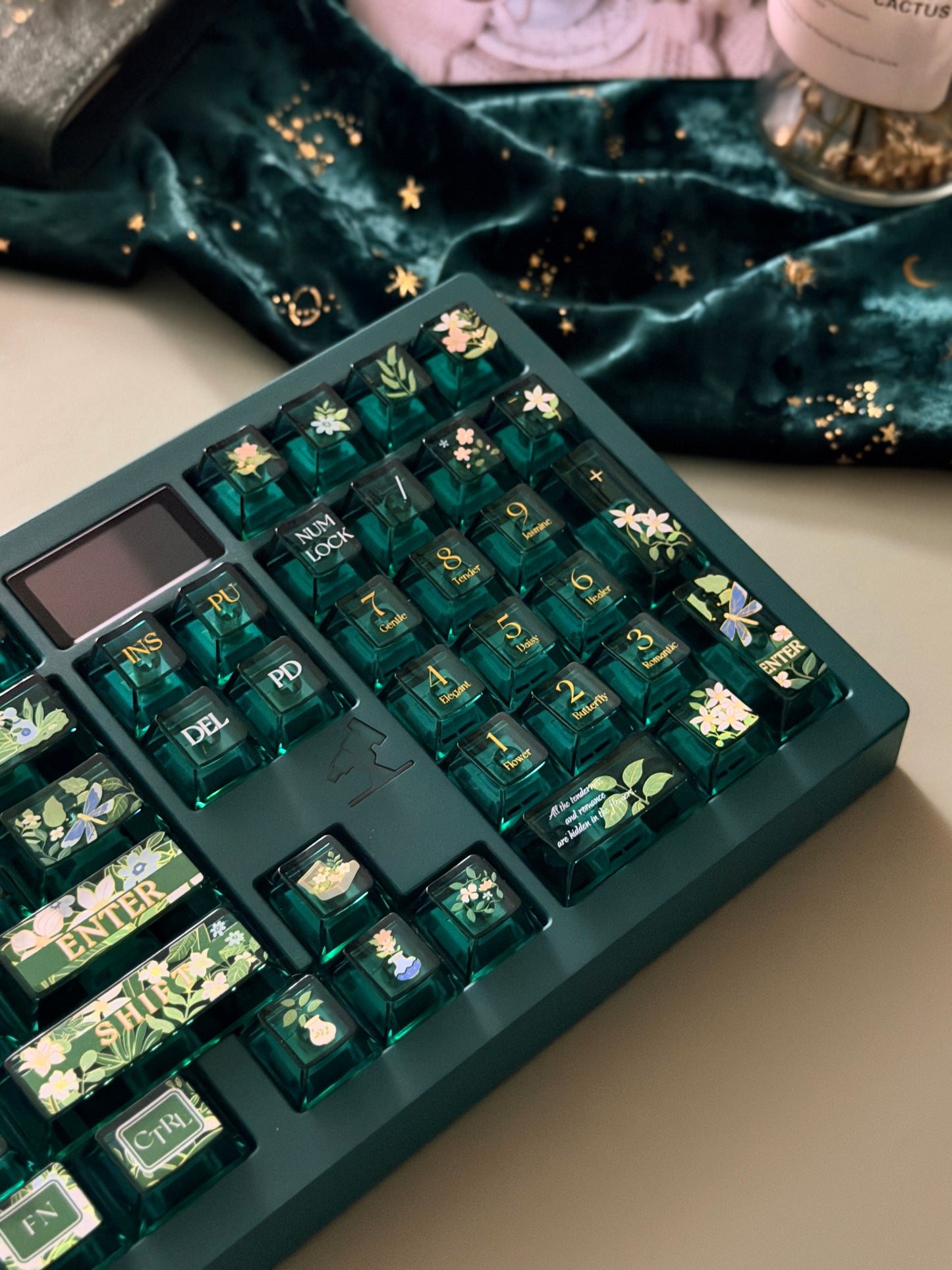 0298 Spring Flower Song | Green Clear PC Keycaps FC Profile – Dreamy Floral Transparent Keycap Set for Mechanical Keyboards