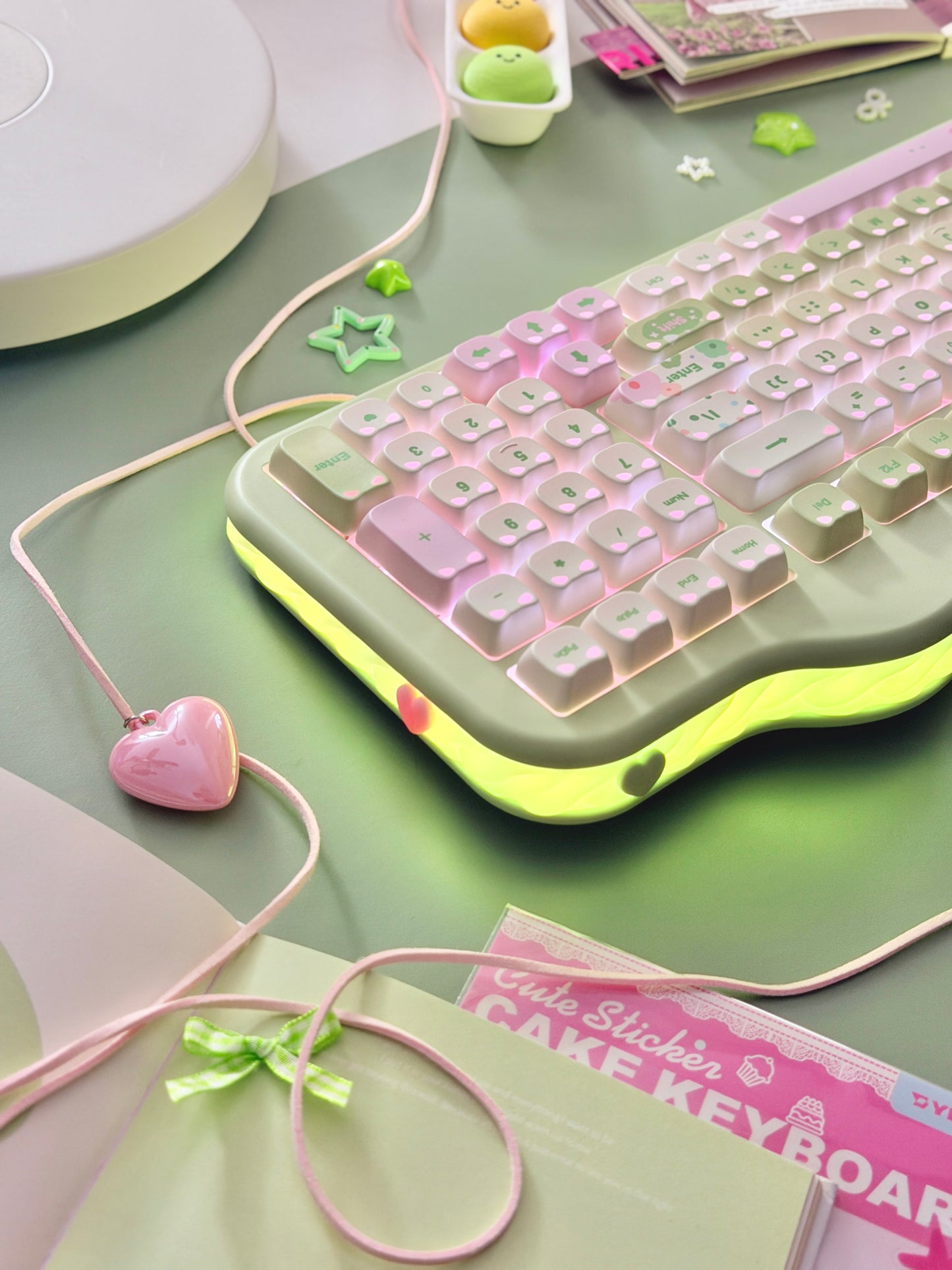 Unboxing Clearance ONLY 1 YUNZII C98 MAO Cake Kitten Wireless Mechanical Keyboard （preorder Green）
