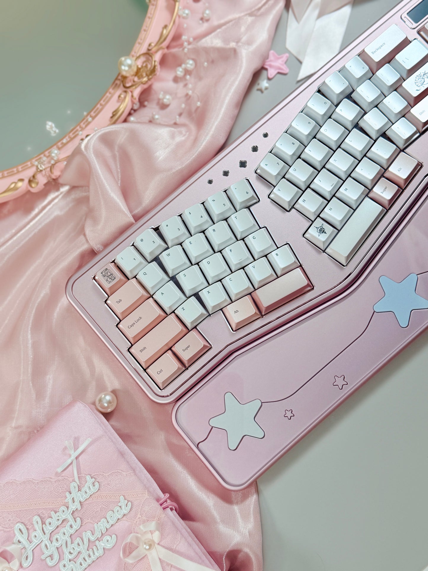 ONLY 1 Instock Prebuilt Aluminum Custom Mechanical Keyboard Staralice Ergonomic Anodized Pink Set including Wristrest Keycaps & switches
