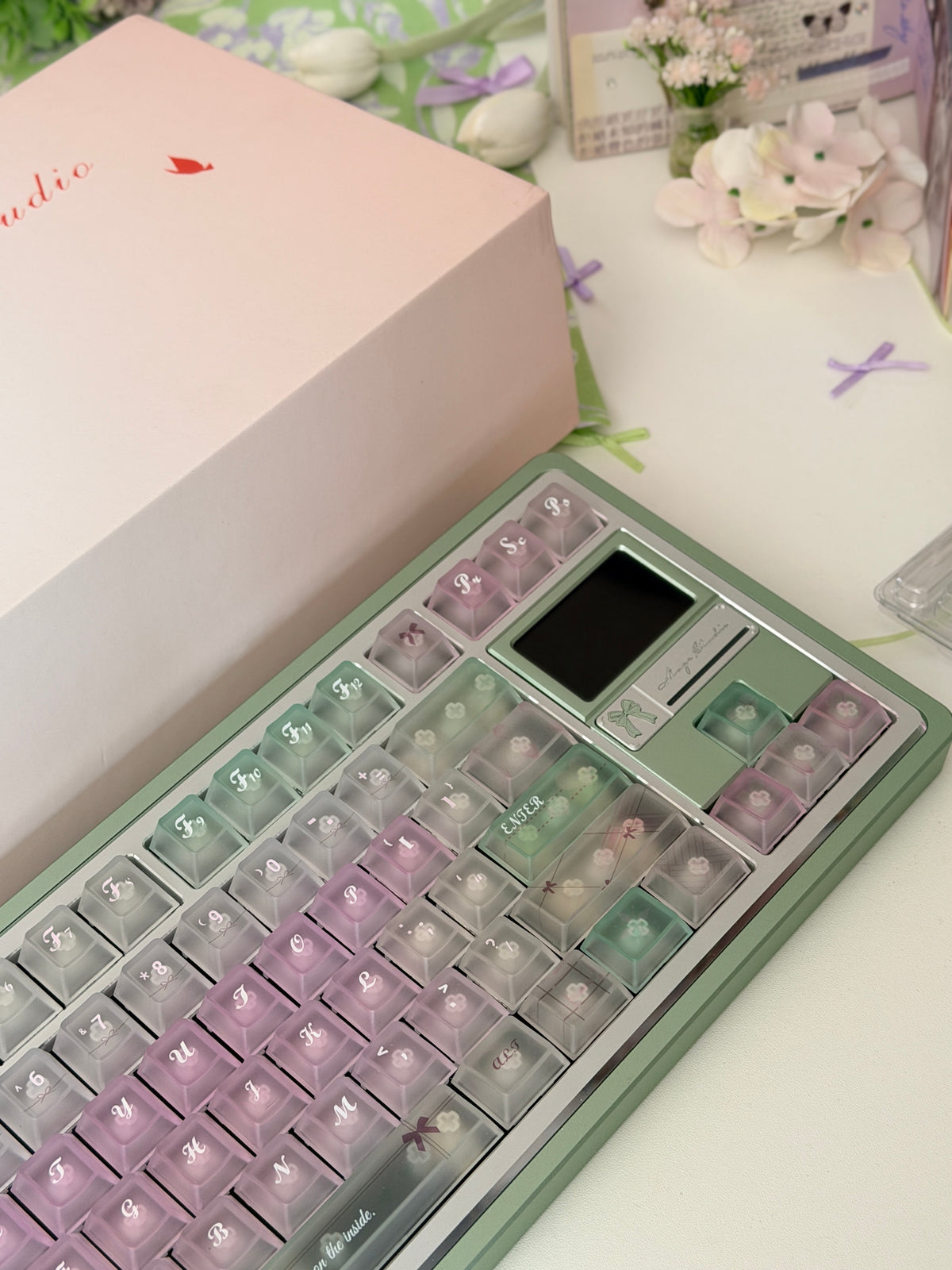 ONLY 1 Instock Prebuilt Aluminum Custom Mechanical Keyboard Gift80 Anordized Green | lavender mint PC Keycaps
