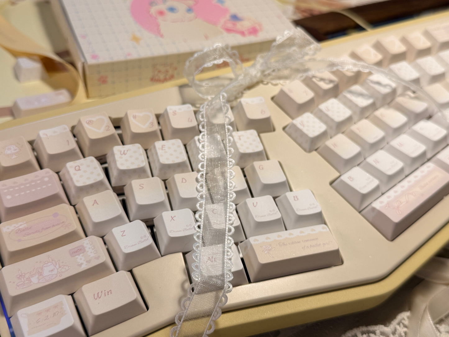 ONLY 1 INSTOCK Prebuilt Aluminum Customized Mechanical Keyboard Vlice Cream Yellow Ergonomic Set