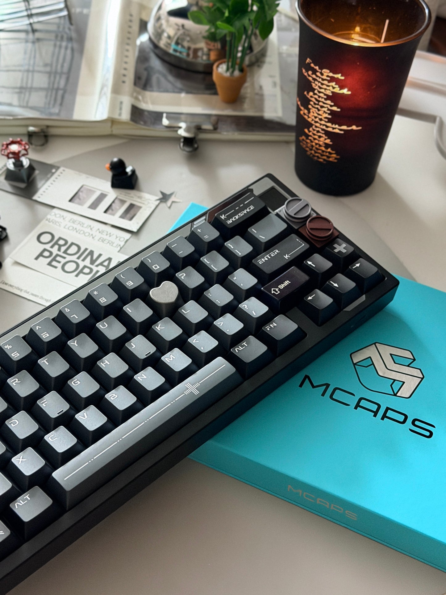 ONLY 1 Prebuilt Aluminum Custom Mechanical Keyboard Wuque Paper65 PRISM BLACK ➕ MCAPS Metal Keycap