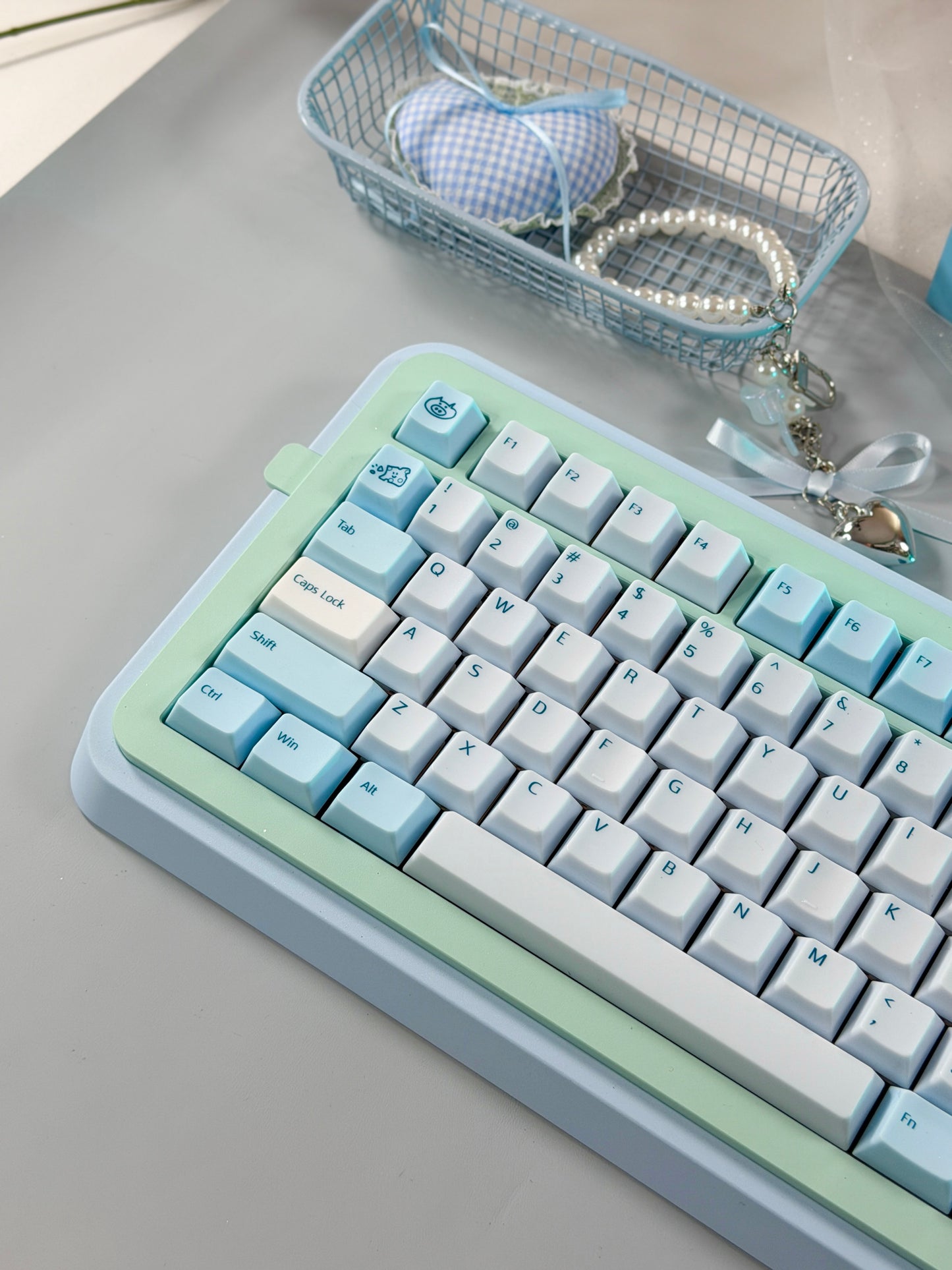 ONLY 1 Instock Prebuilt Aluminum Customized Mechanical Keyboard Blue Green Soap75 ➕ Pad