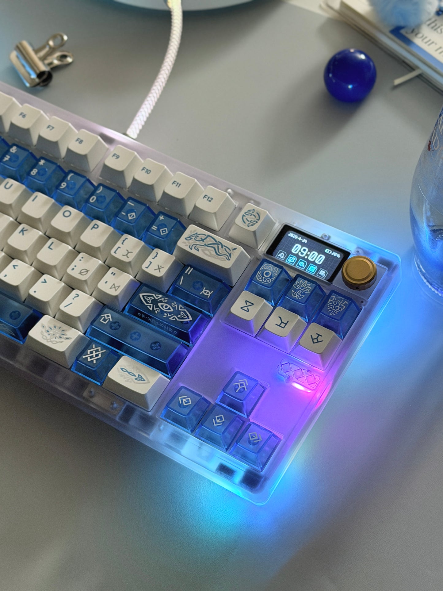ONLY 1 Instock Prebuilt Custom Mechanical Keyboard ZOOM TKL DYNA Frosted Clear & XVX Eternity Keycaps & TTC Ice Silent Switch