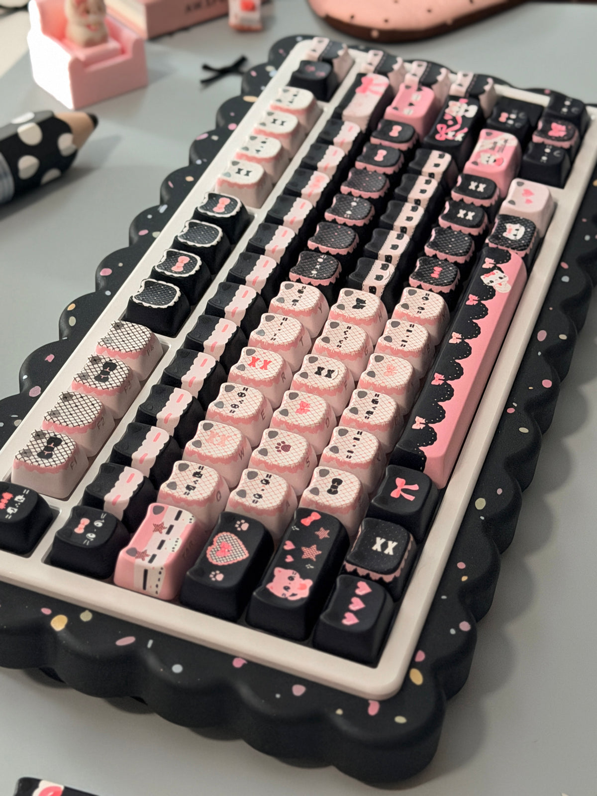 ONLY 1 Instock Prebuilt Aluminum Custom Mechanical Keyboard Cookies75 White Black Sugar Set