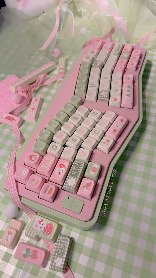 098 Pink Green Picnic Plaid Strawberry Milk Rabbit Keycap Cherry/MDA Profile 158-keys