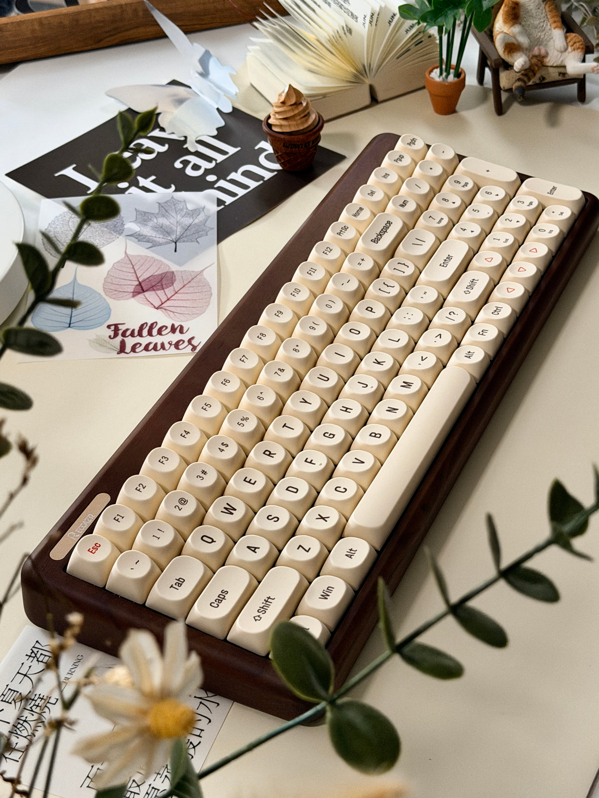 Unboxing For Clearance ONLY 1 Instock Reccazr R100 Walnut Wooden Mechanical Keyboard – Custom “Tofu” Style | Wireless | RGB Backlit
Glutinous Rice Switch (silent switch)