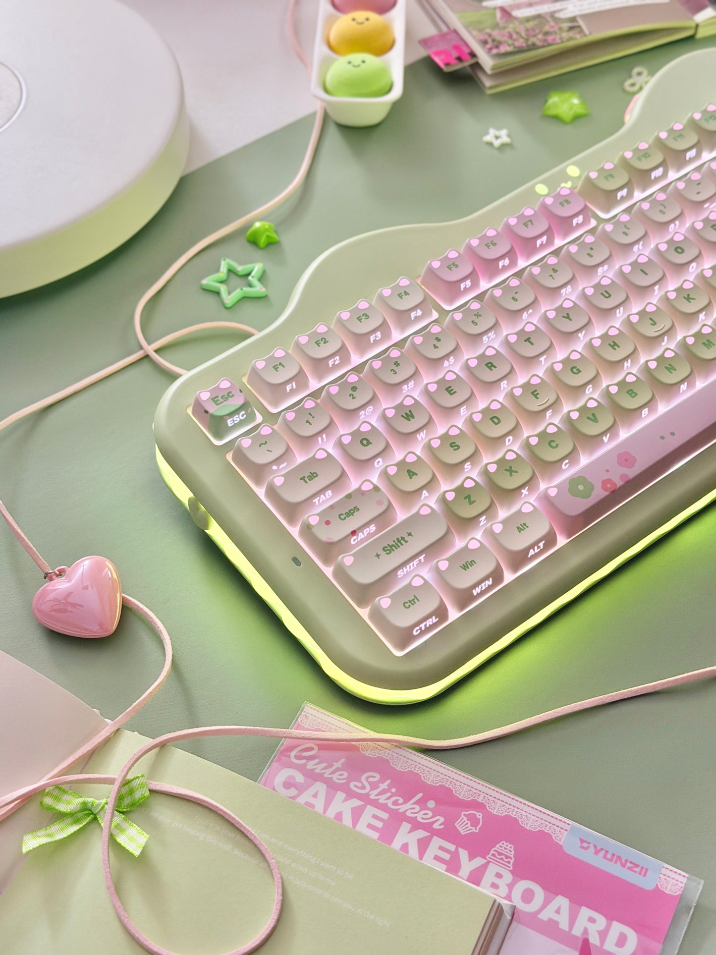 Unboxing Clearance ONLY 1 YUNZII C98 MAO Cake Kitten Wireless Mechanical Keyboard （preorder Green）